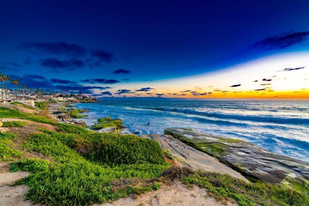 Beachside Paradise in Windansea