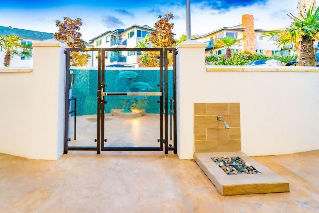 Beachside Paradise in Windansea