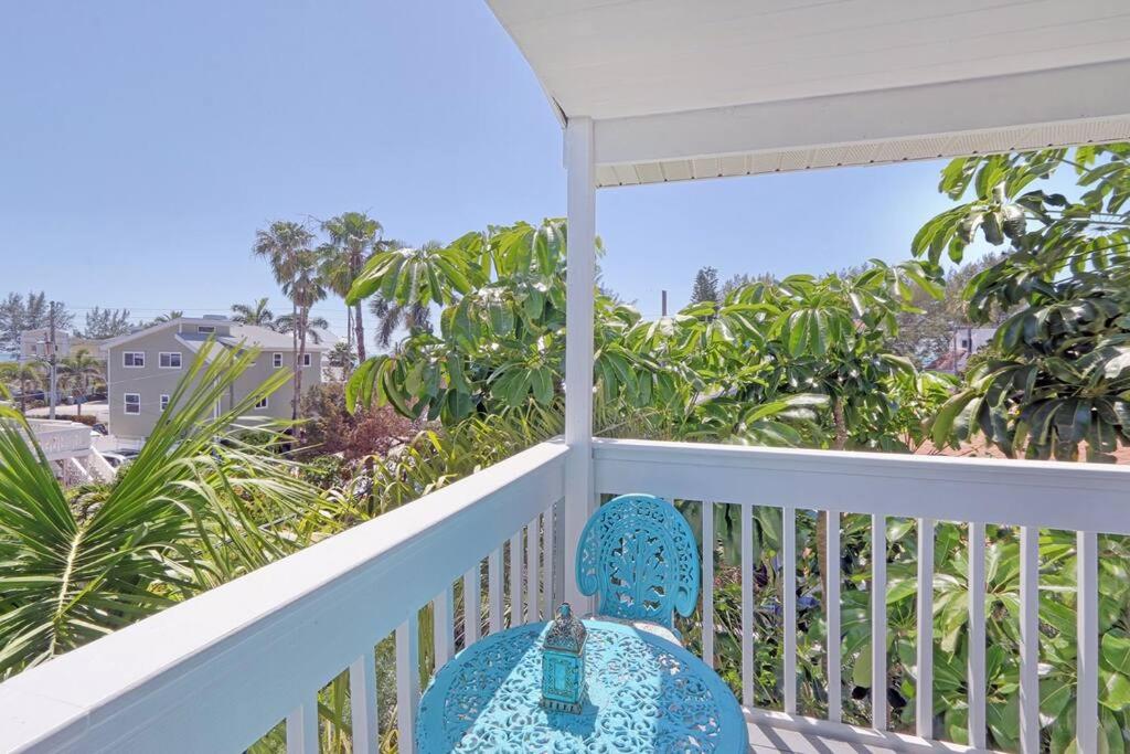 Large Private Home with SwimSpa 100 steps from Beach view 4