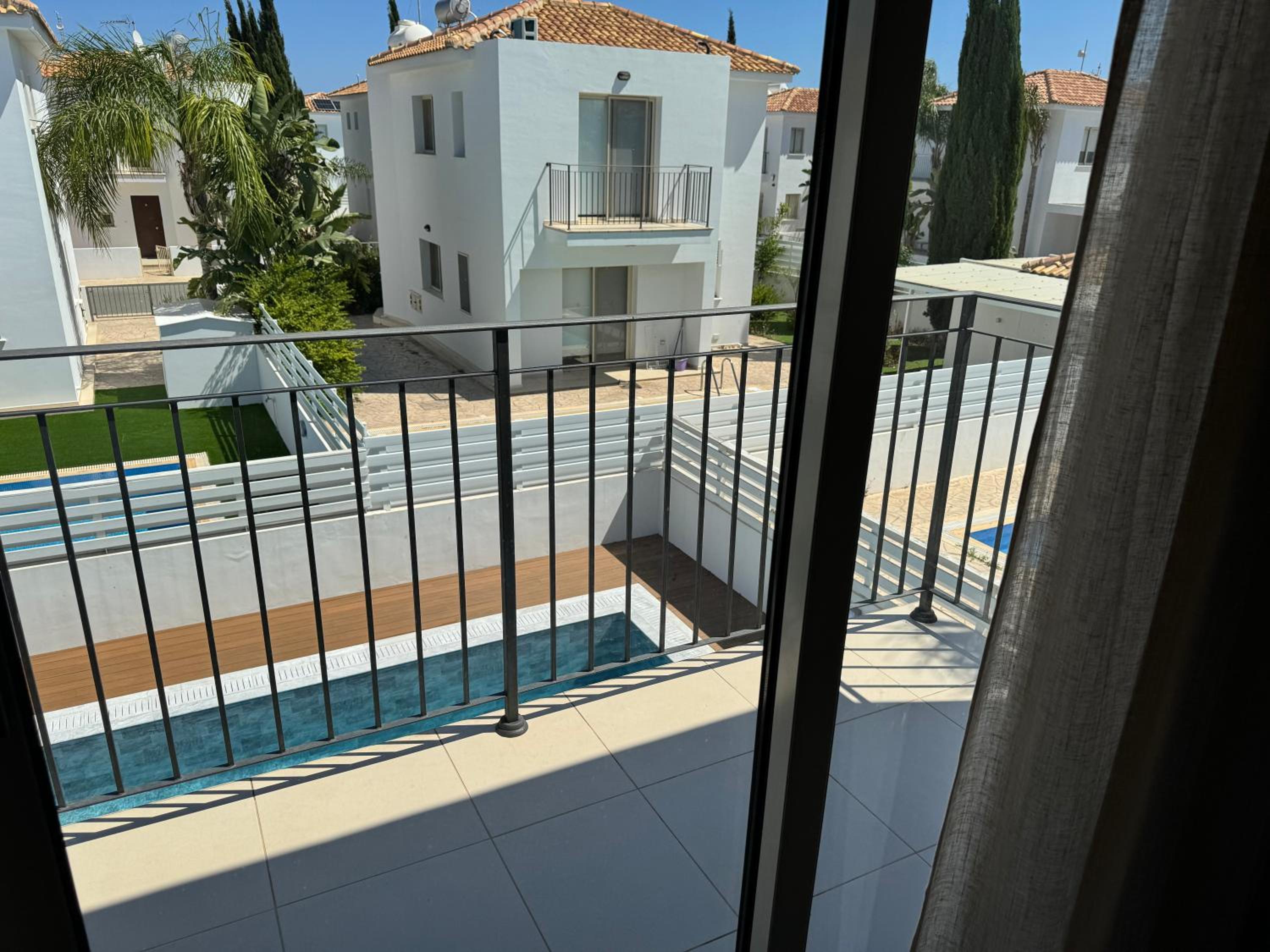 Paez Villa