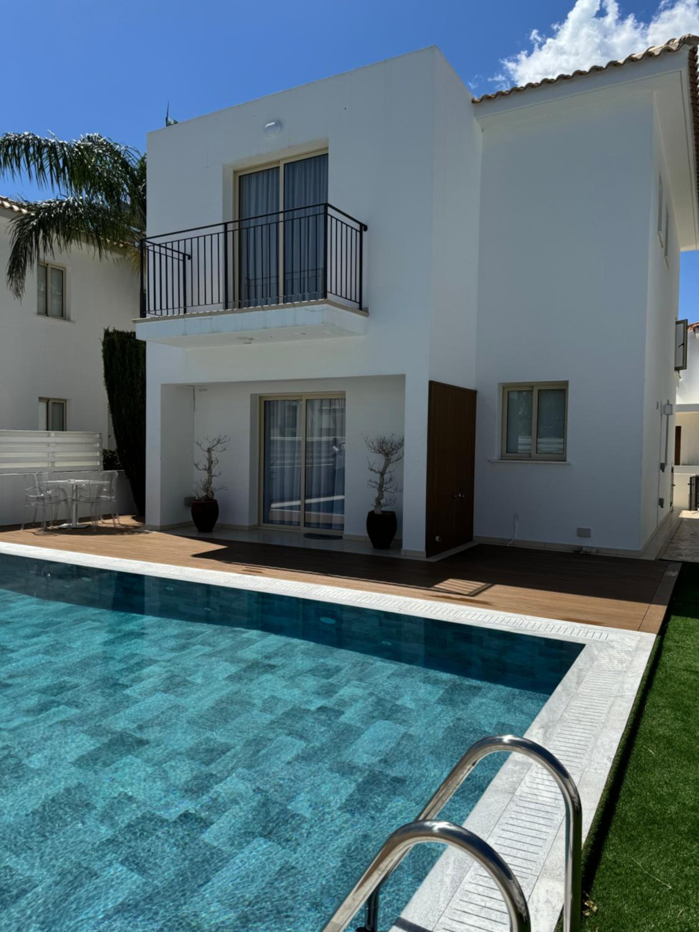 Paez Villa