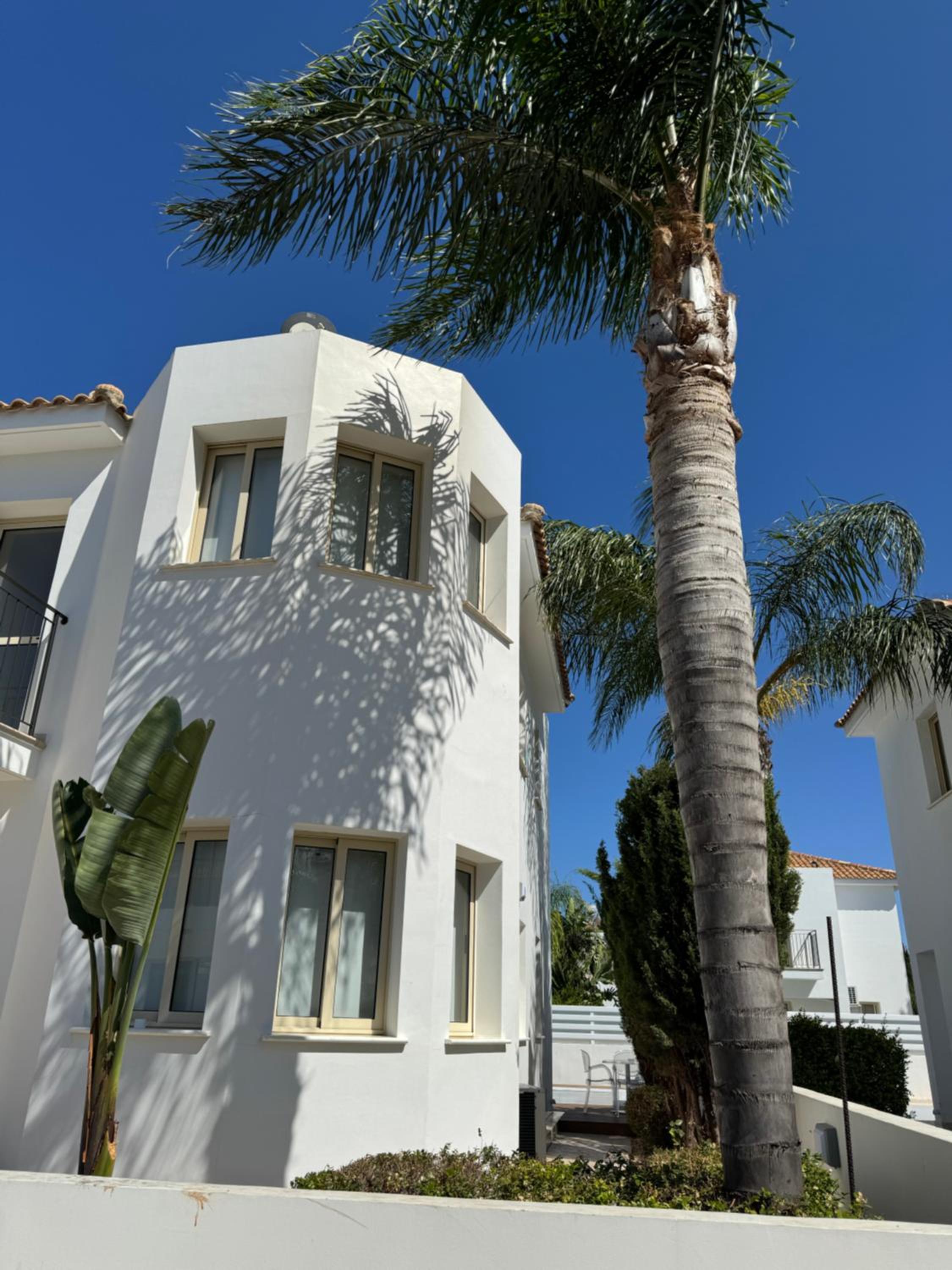 Paez Villa