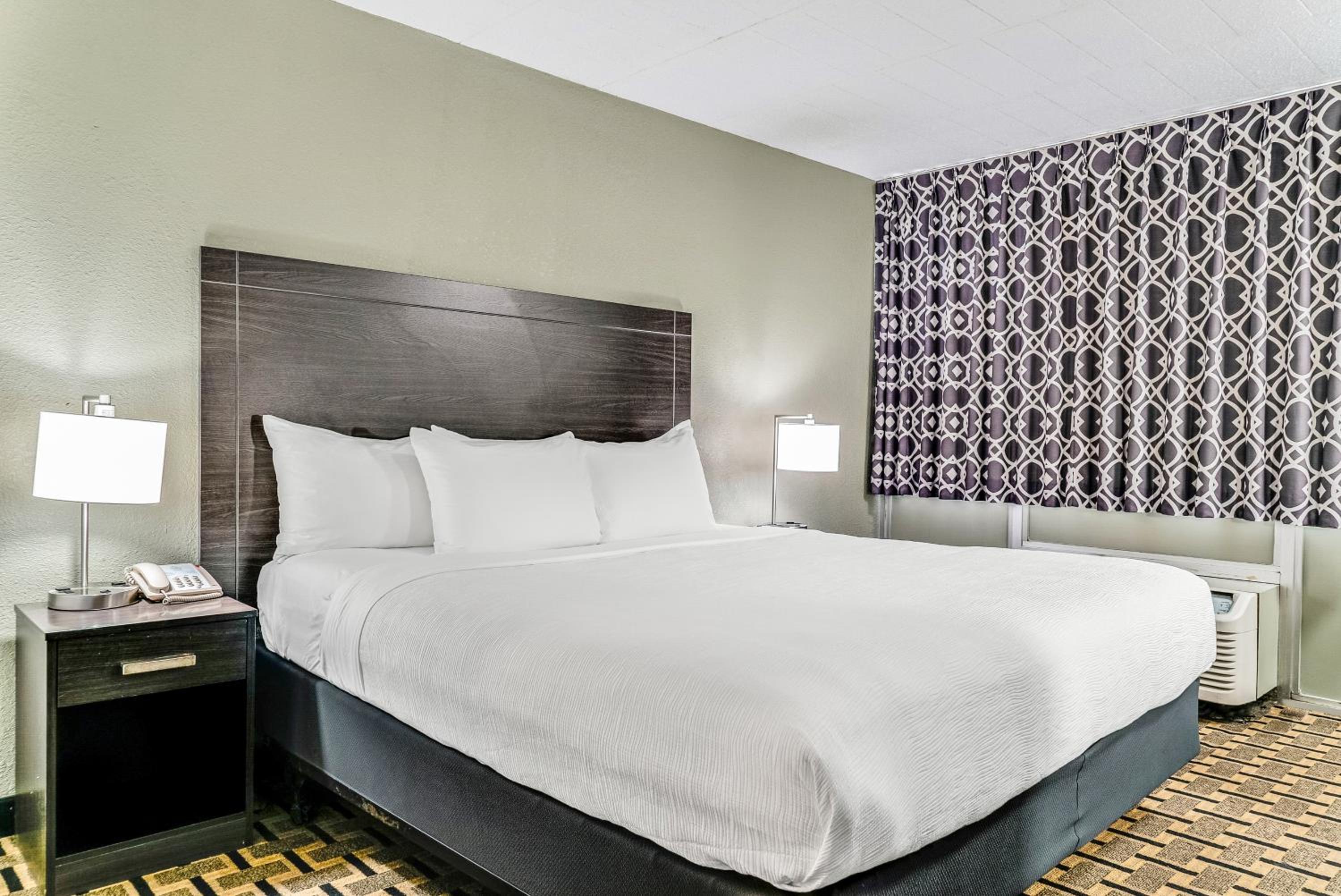 Quality Inn Detroit Downtown