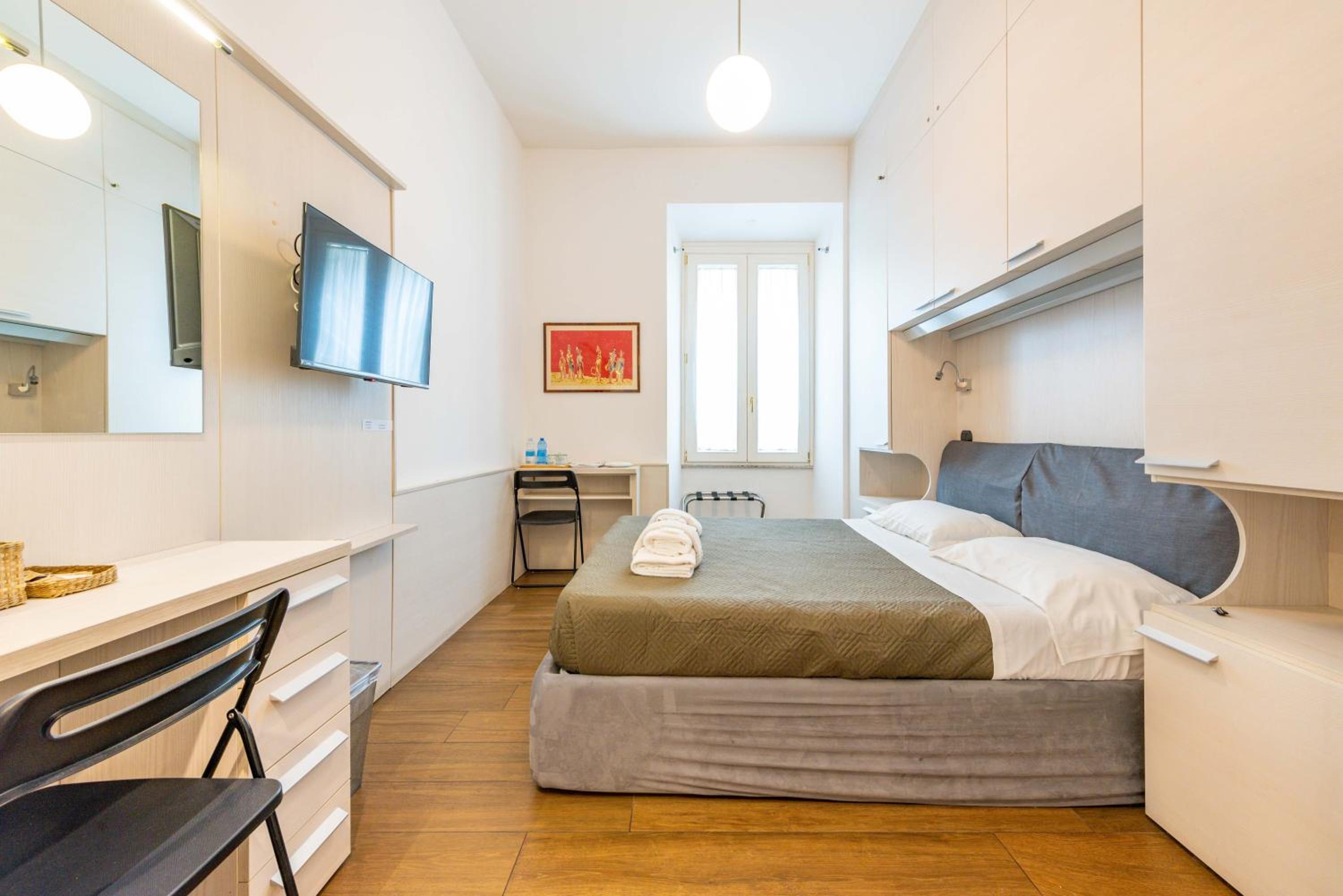 ANDENIS TIBER HOUSE