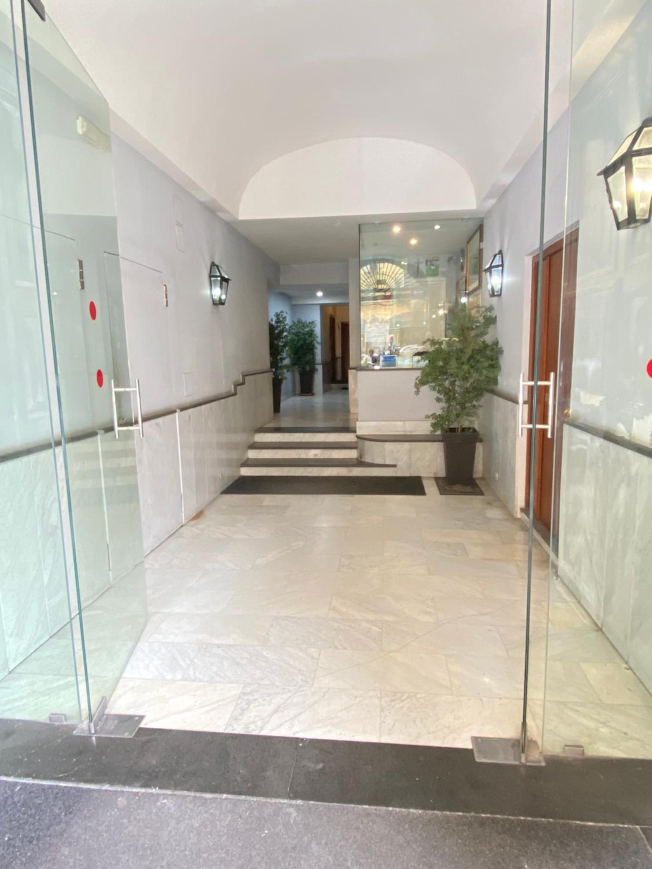 Amazing and central penthouse with terraces in the heart of Napoli