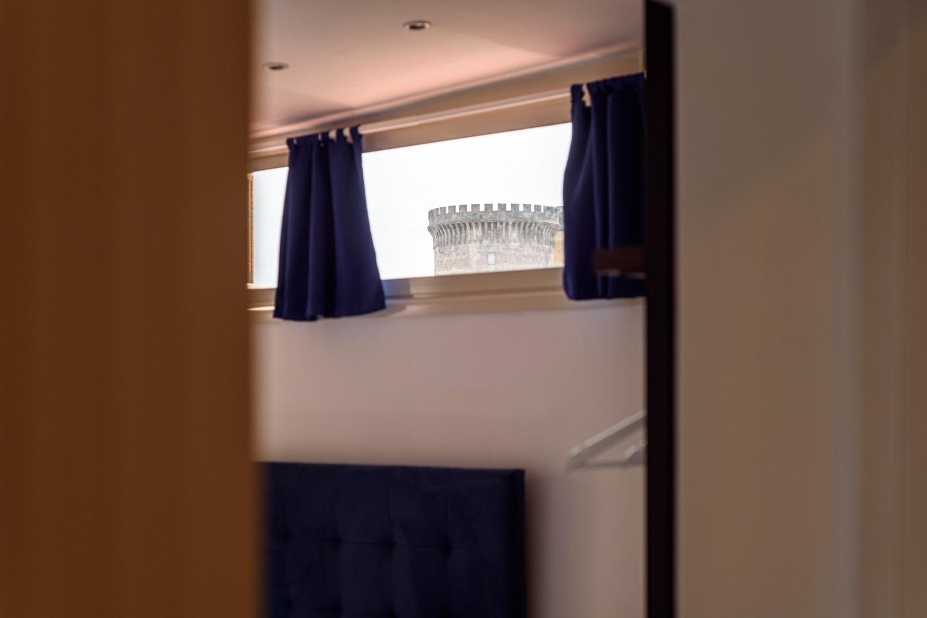 Amazing and central penthouse with terraces in the heart of Napoli