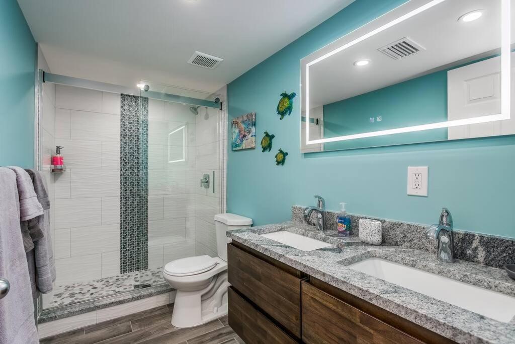 Sun-drenched Townhome on beautiful Madeira Beach! view 2
