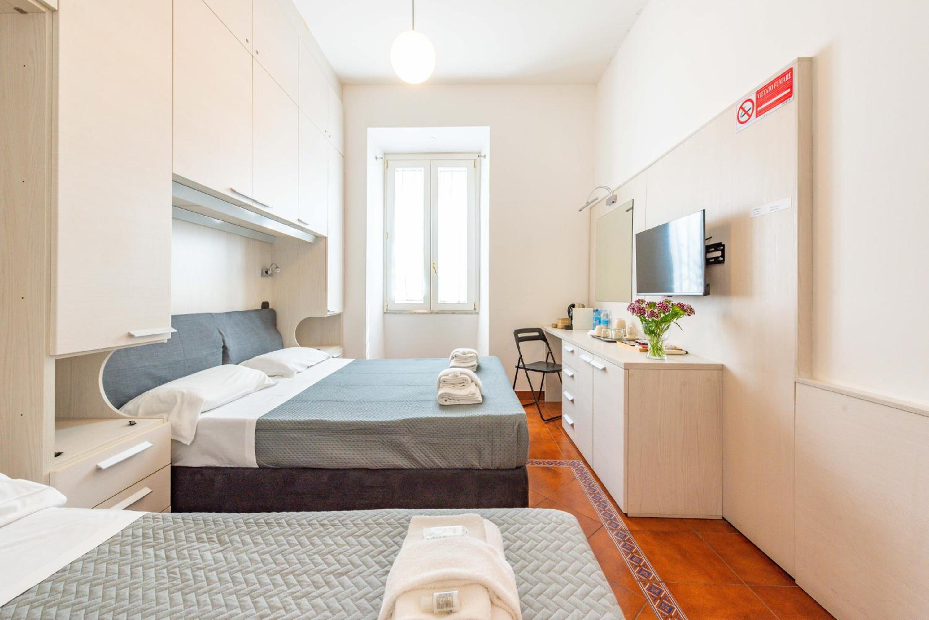 ANDENIS TIBER HOUSE
