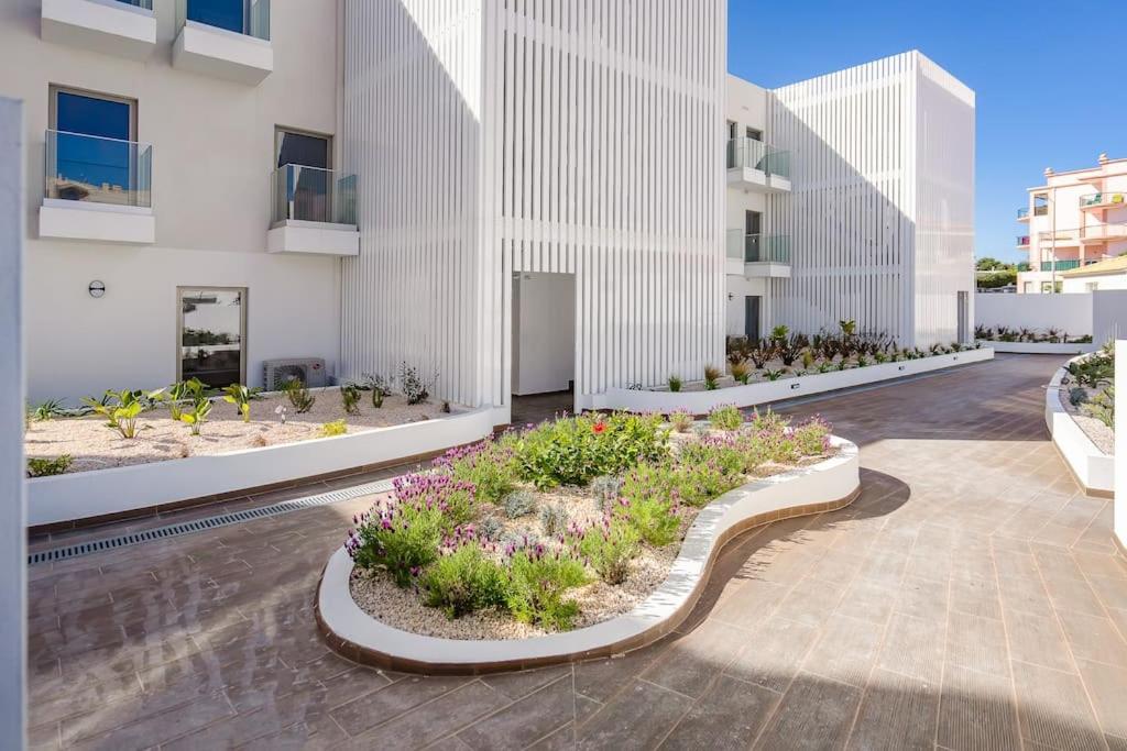 Concha is a NEW apartment * 5min walk to the beach view 5