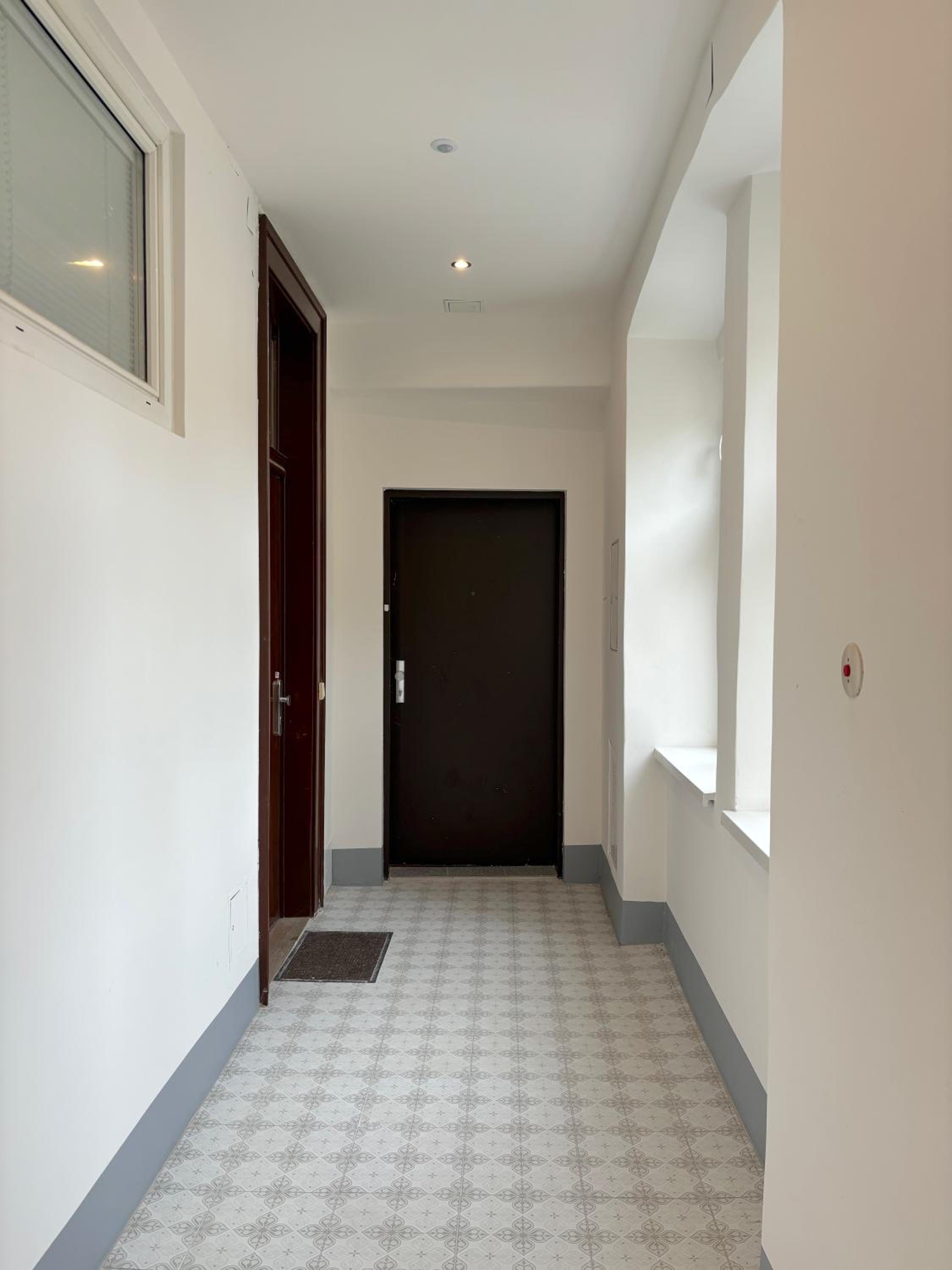 schönes Design, 3 Queensize-Betten, Walk In Dusche, Küche komplett mit Nespresso, Kinder Zusatzpaket möglich Kleinkinderbett, Kindergeschirr, Hochstuhl