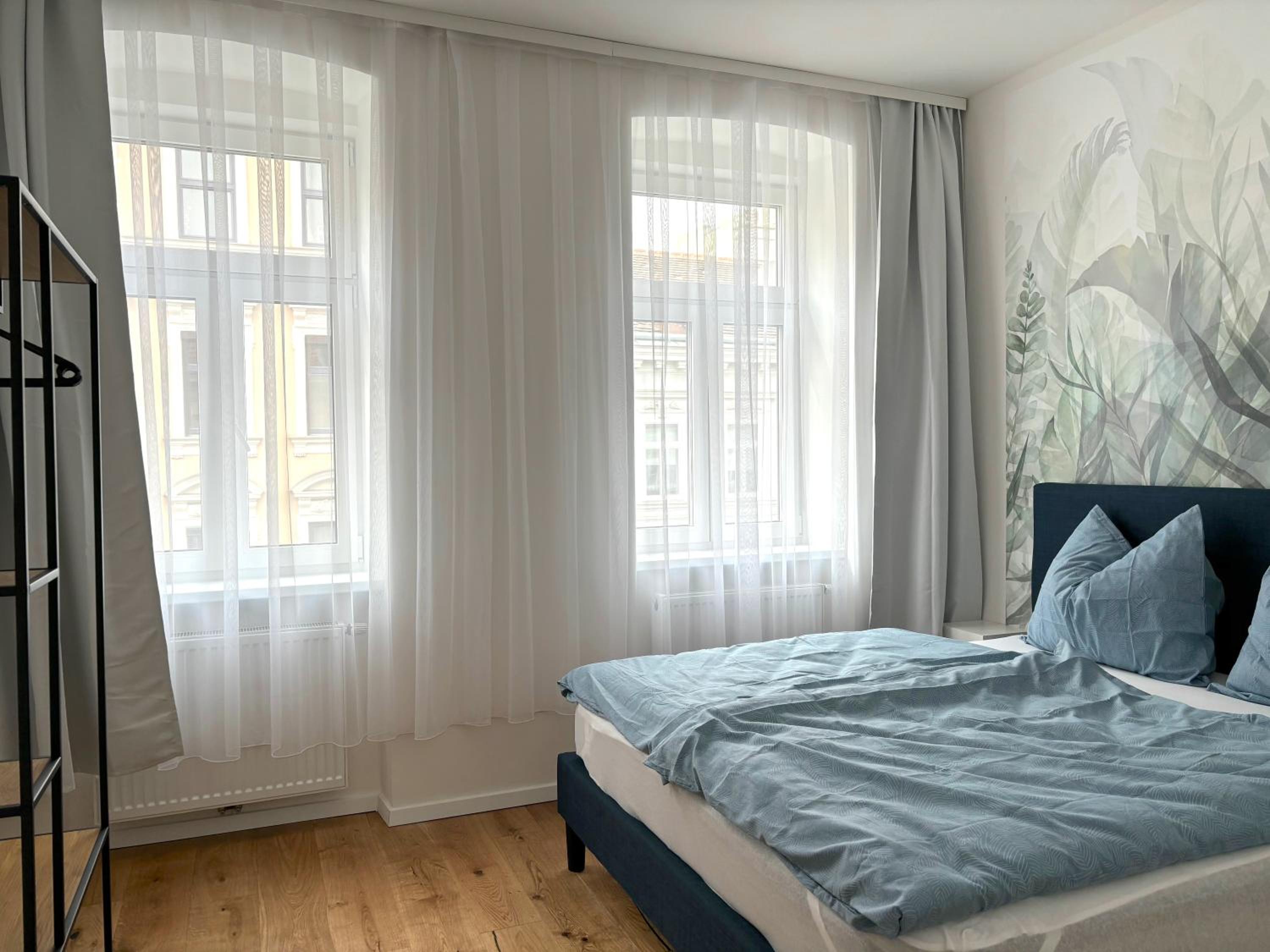 schönes Design, 3 Queensize-Betten, Walk In Dusche, Küche komplett mit Nespresso, Kinder Zusatzpaket möglich Kleinkinderbett, Kindergeschirr, Hochstuhl