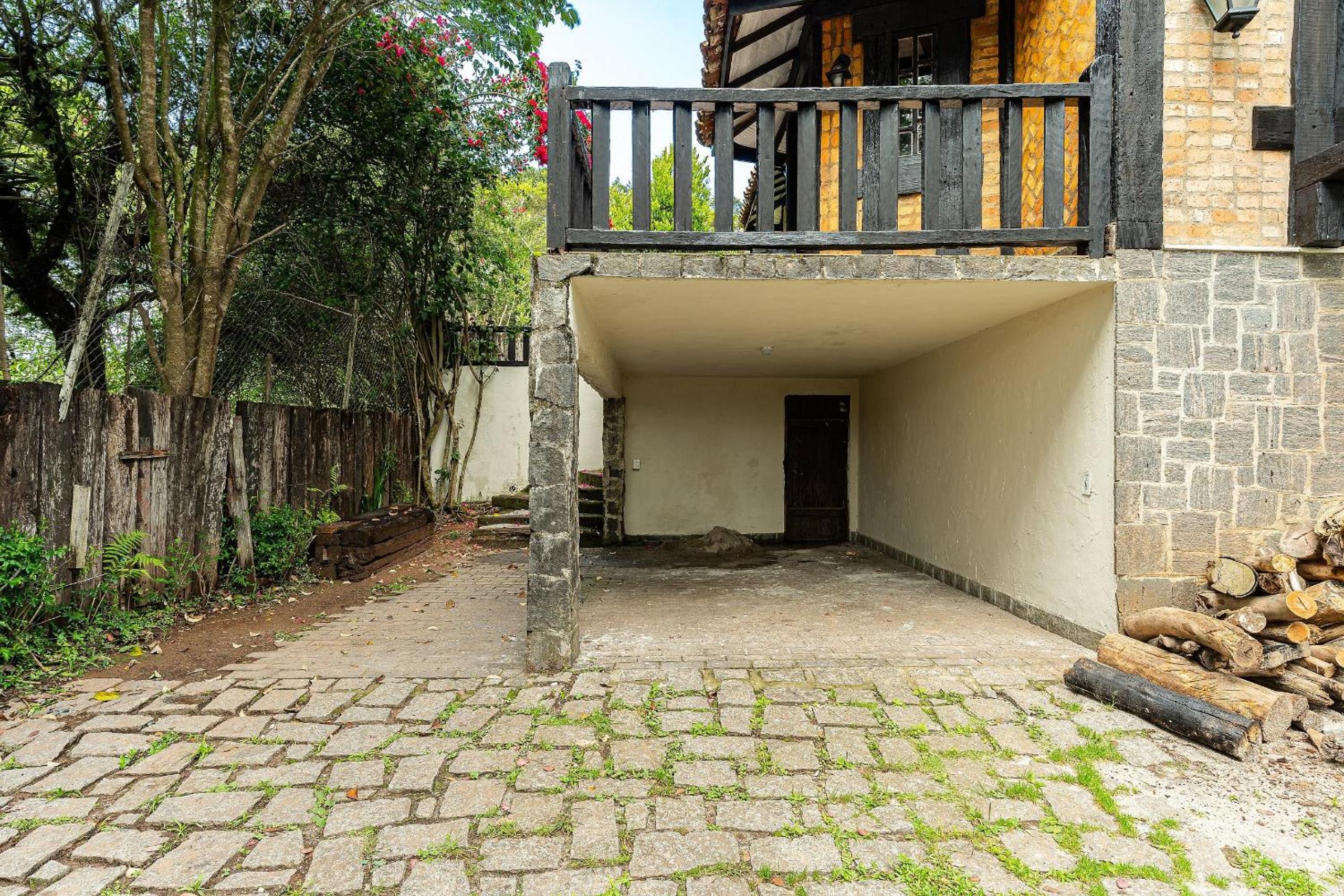 Casa Estilo Fazenda, Campos do Jordão - RIS845