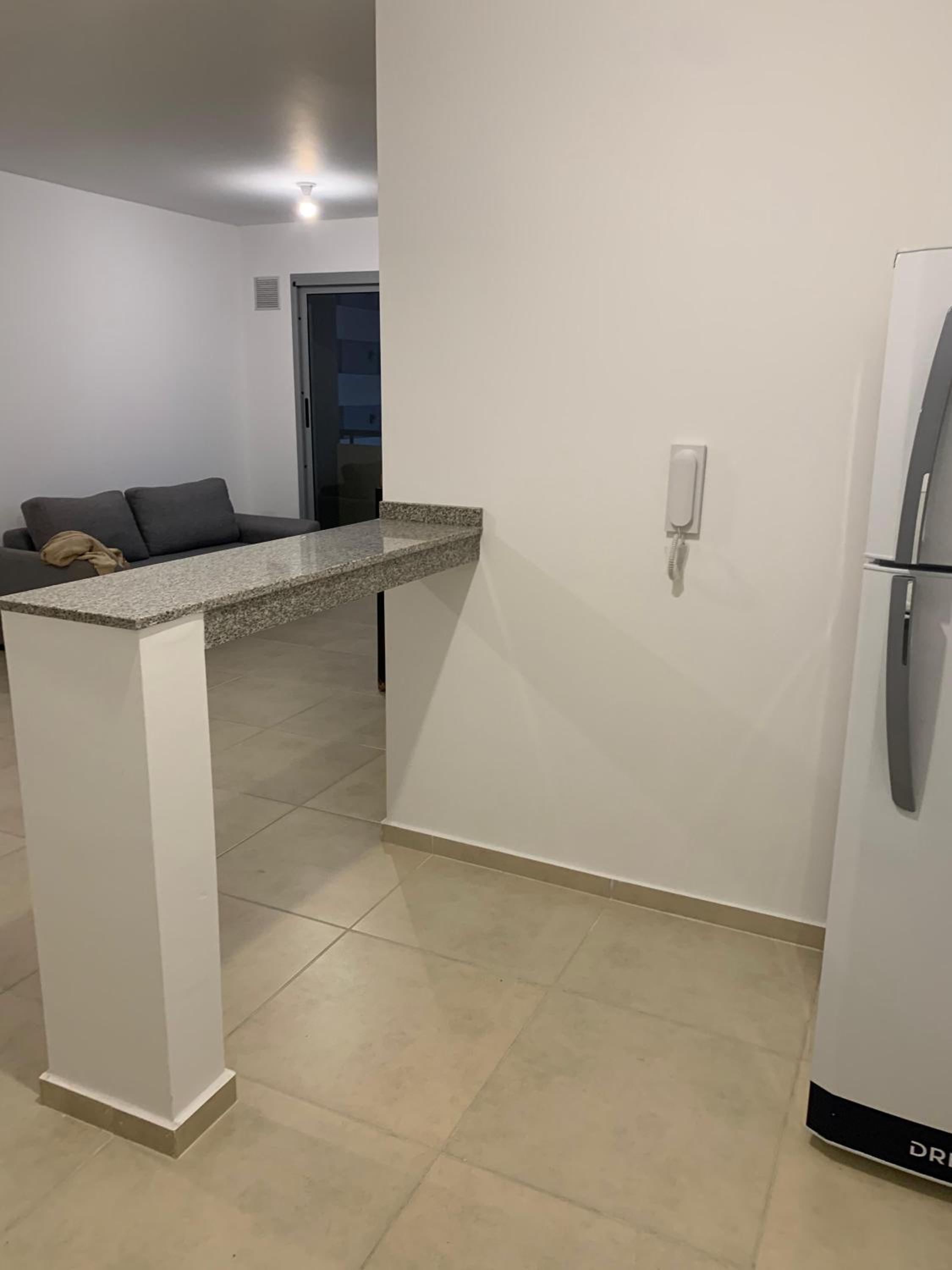 Departamento centrico en barrio cerrado con seguridad