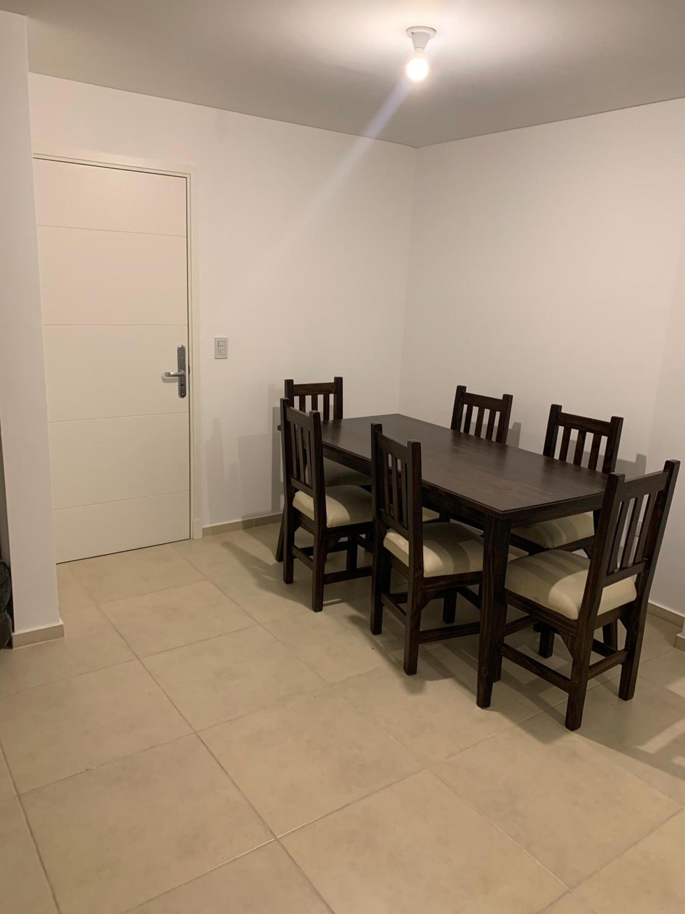 Departamento centrico en barrio cerrado con seguridad