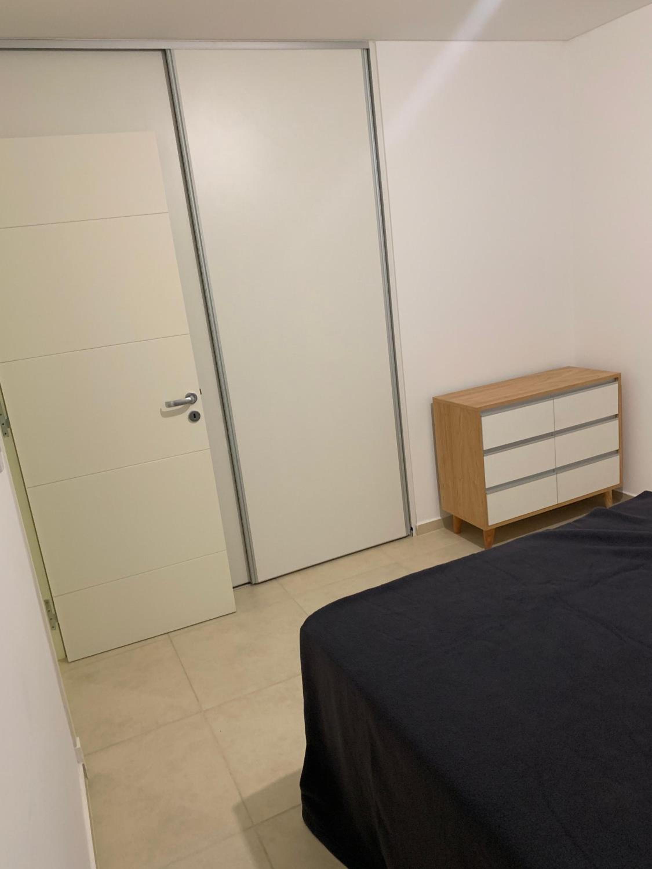 Departamento centrico en barrio cerrado con seguridad