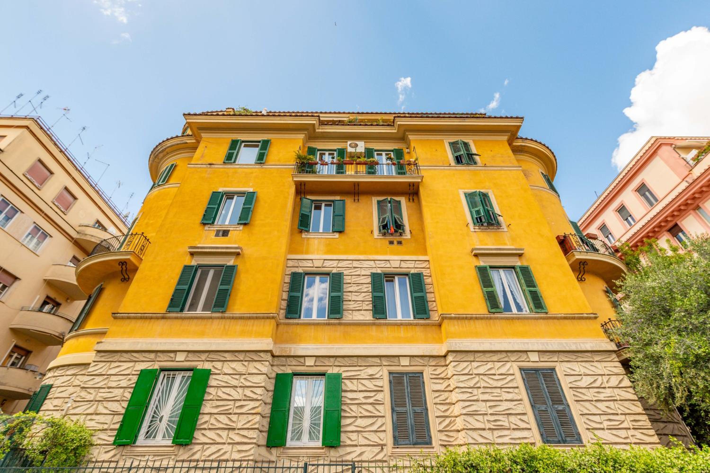 ANDENIS TIBER HOUSE
