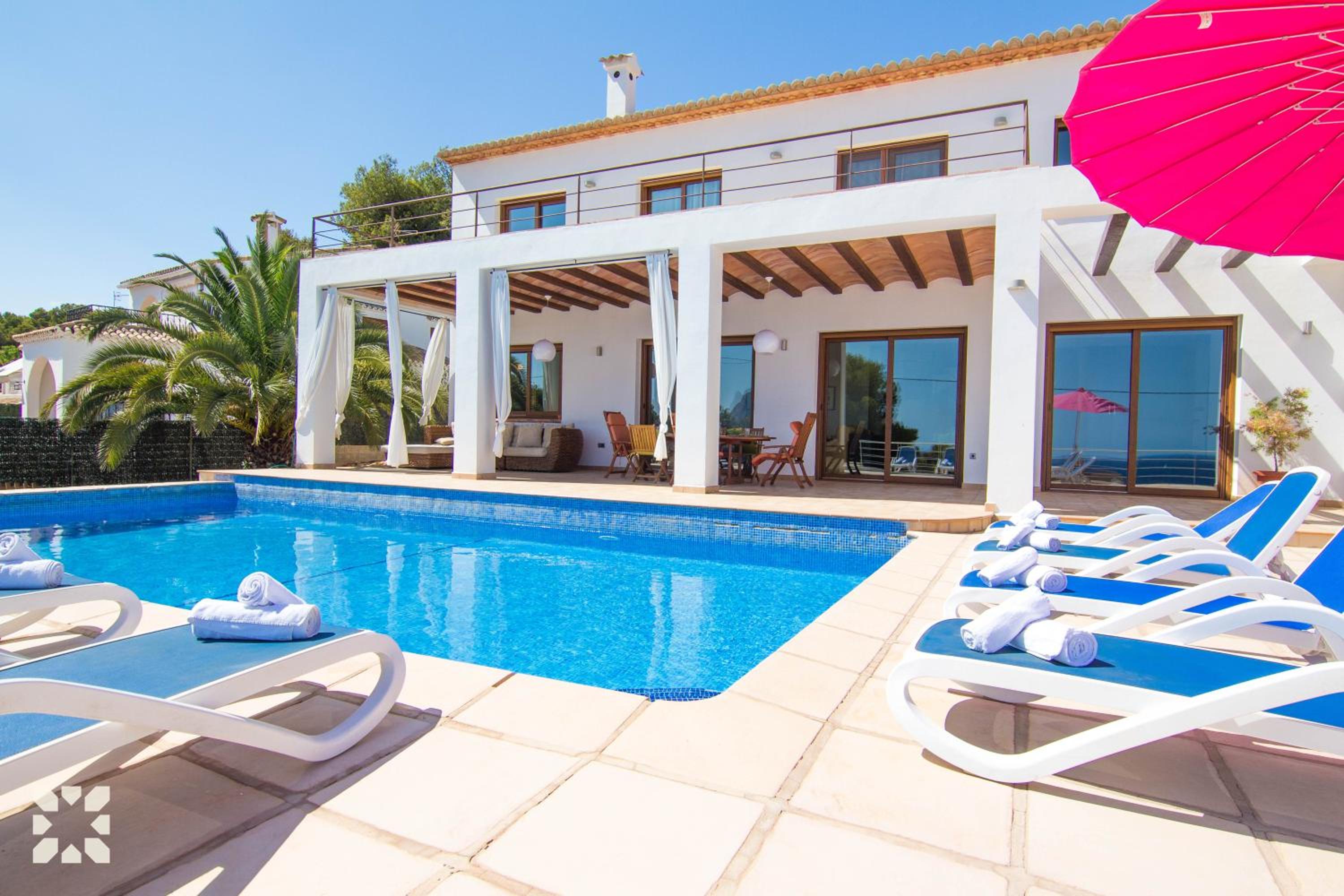 Villa Fustera by Abahana Villas view 3