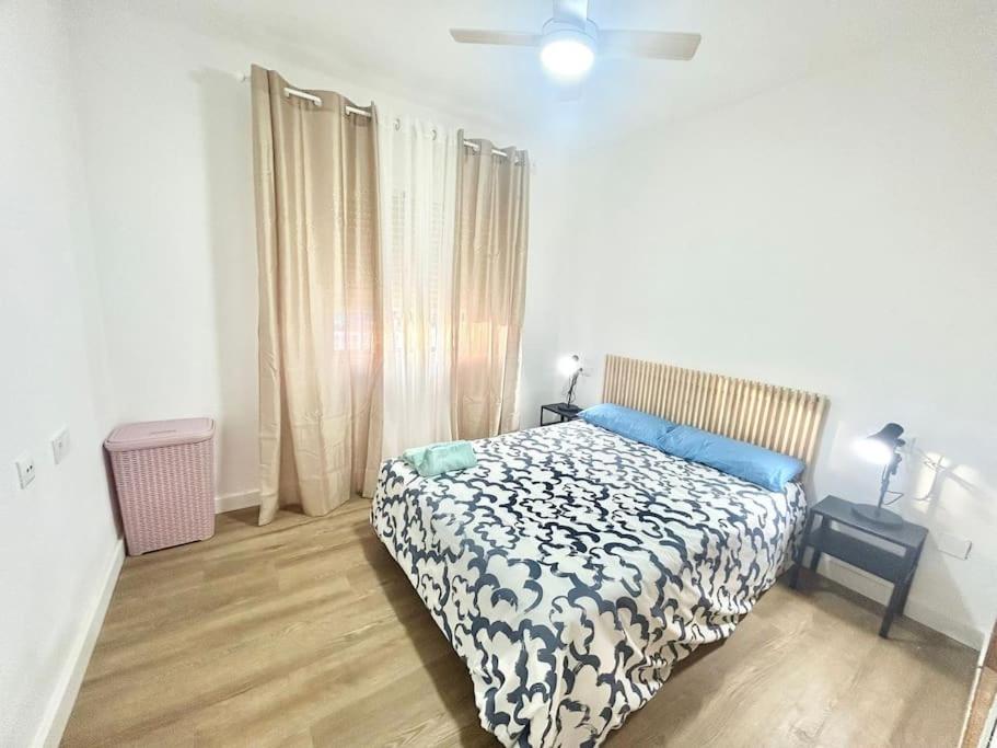 Beach Lomas Cabo Roig Aparment