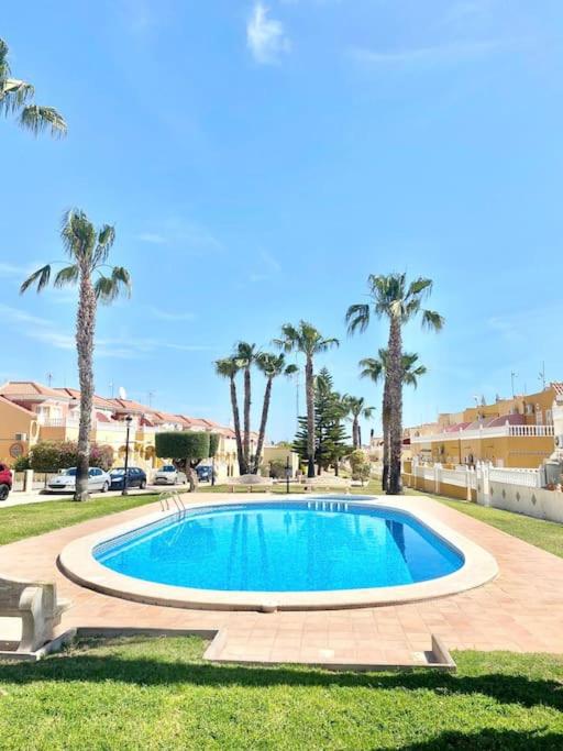 Beach Lomas Cabo Roig Aparment