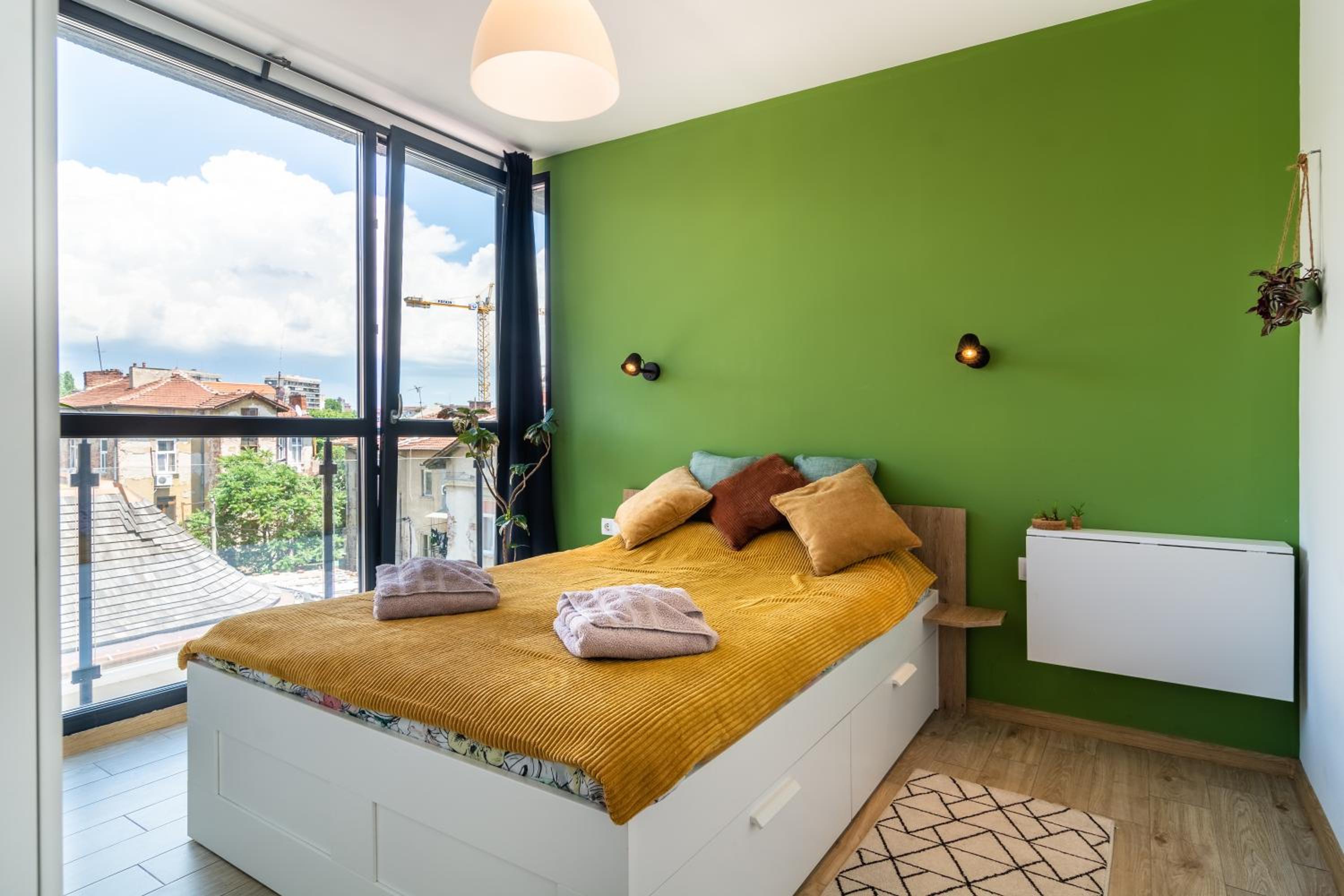 Artistic Flat in City Center for Business&Pleasure Trips