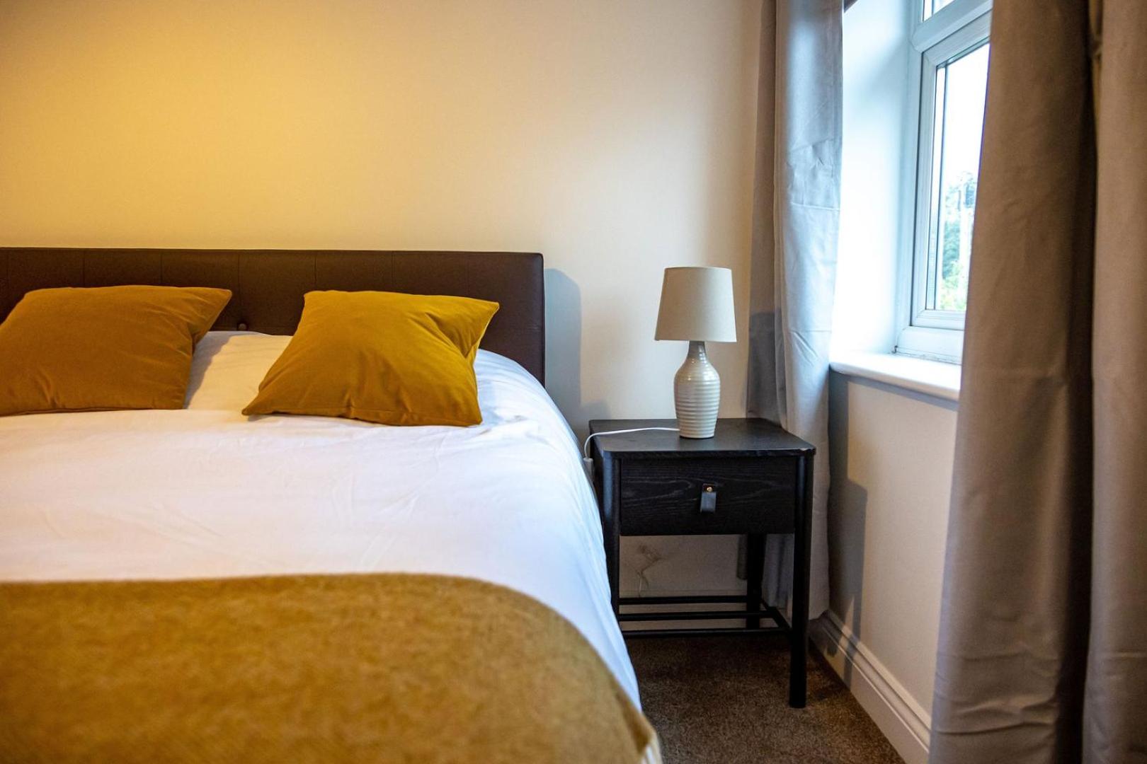 Cozy 1-BR Sanctuary in Redland, Bristol view 3