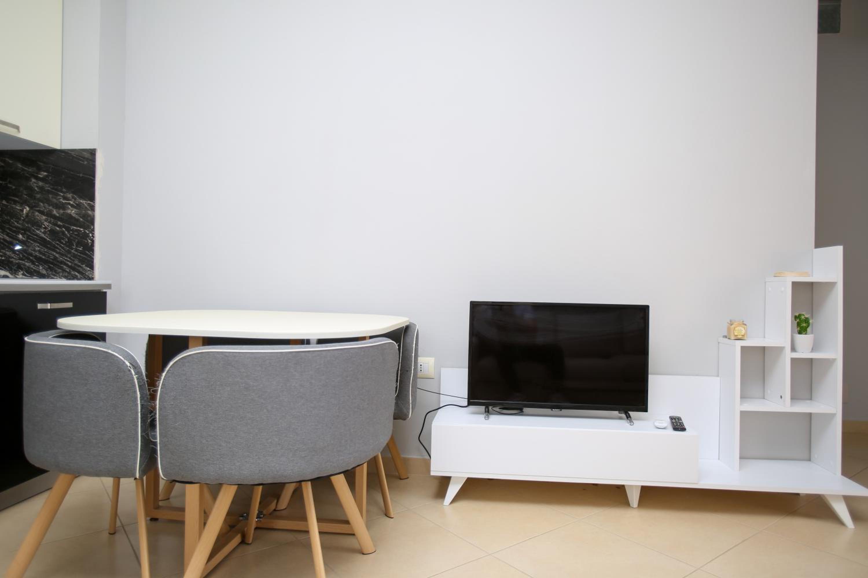 FM Apartments 1
