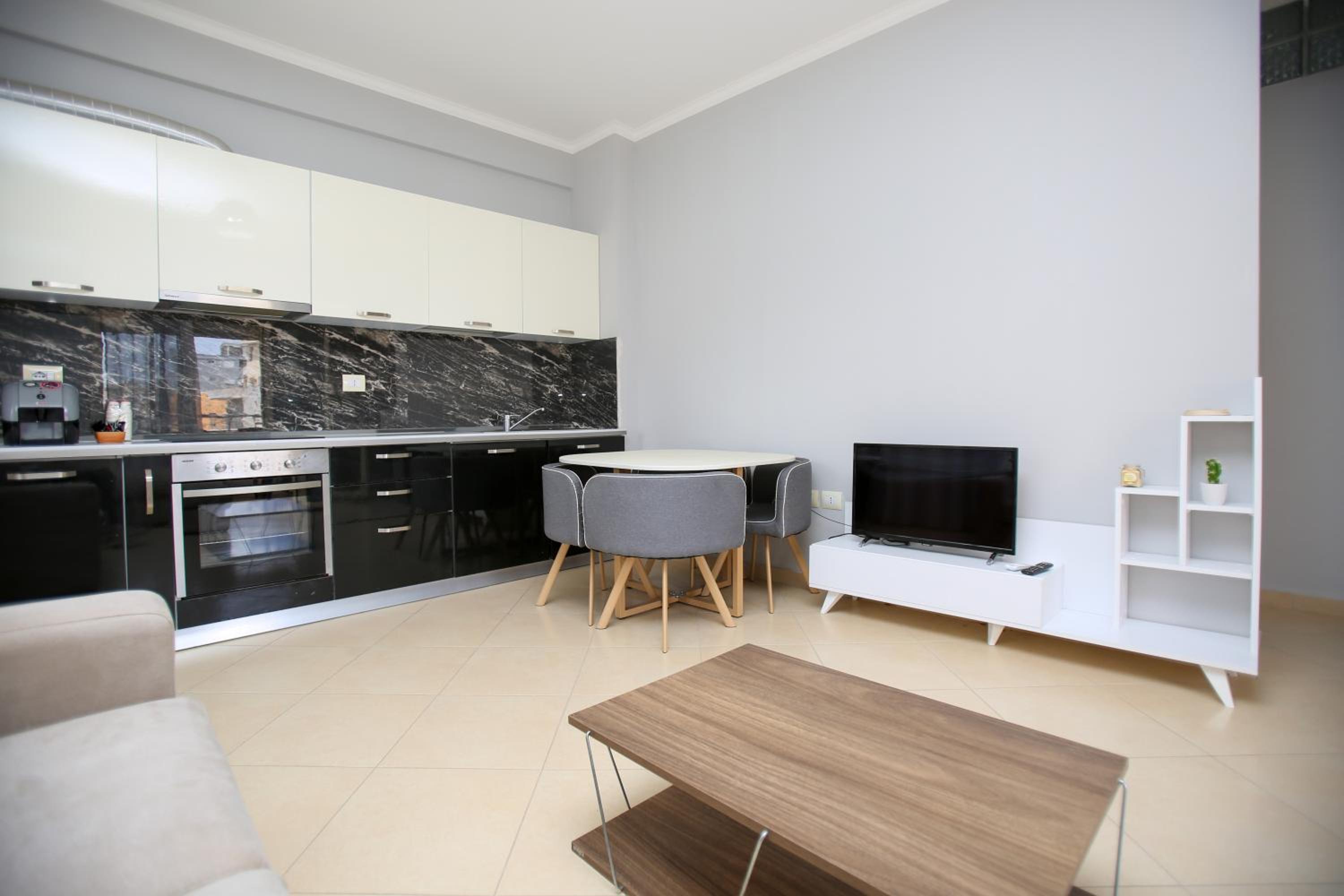 FM Apartments 1