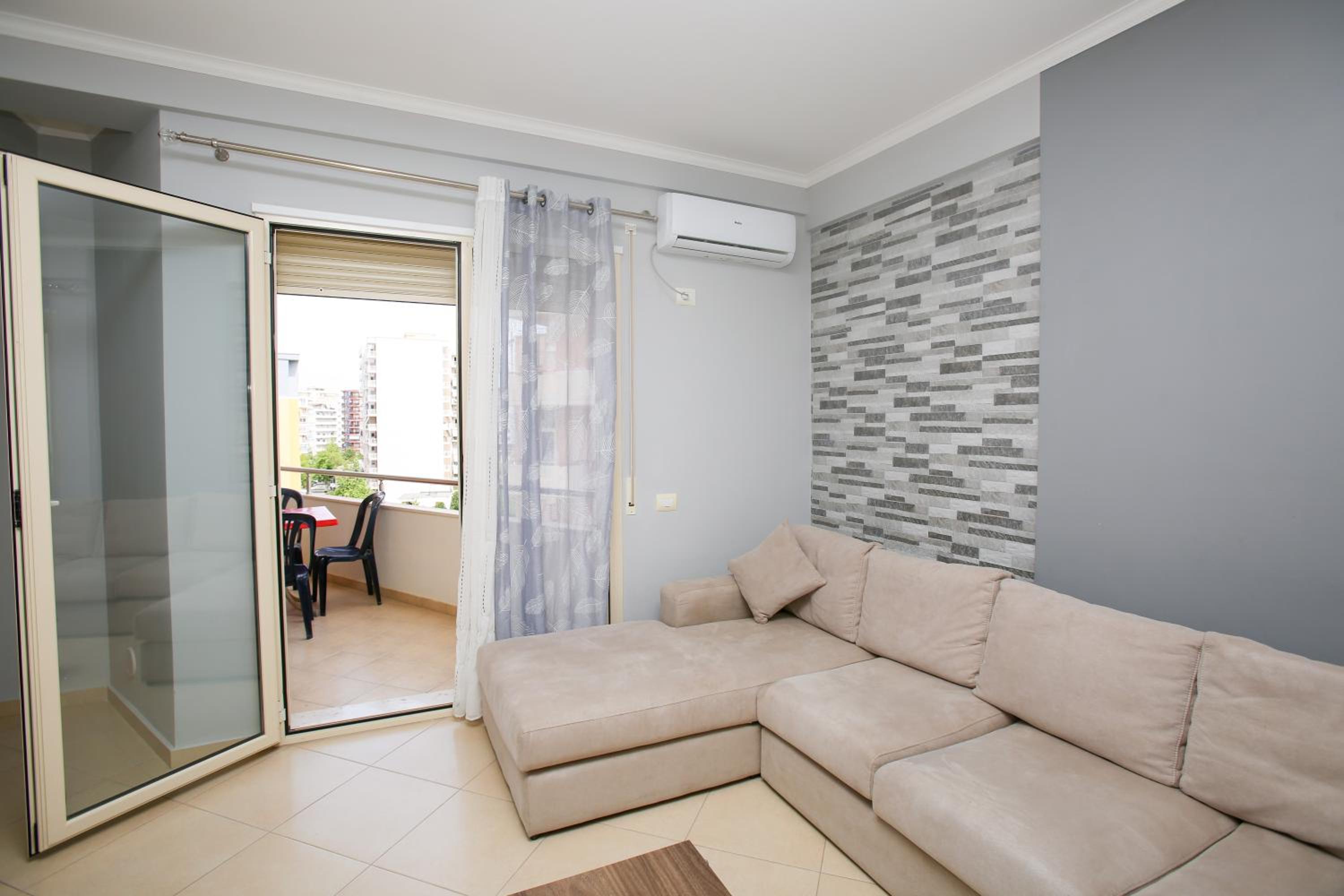 FM Apartments 1