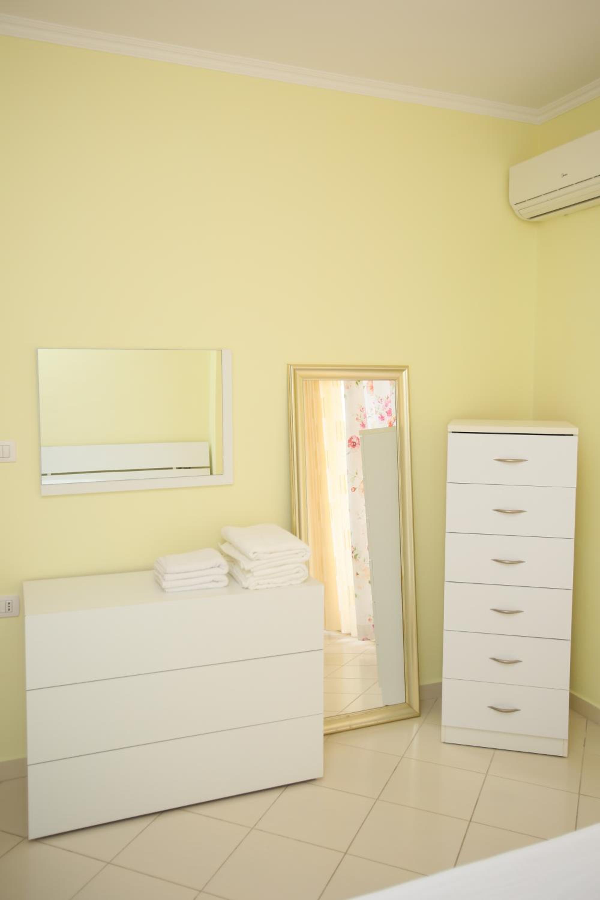 FM Apartments 2