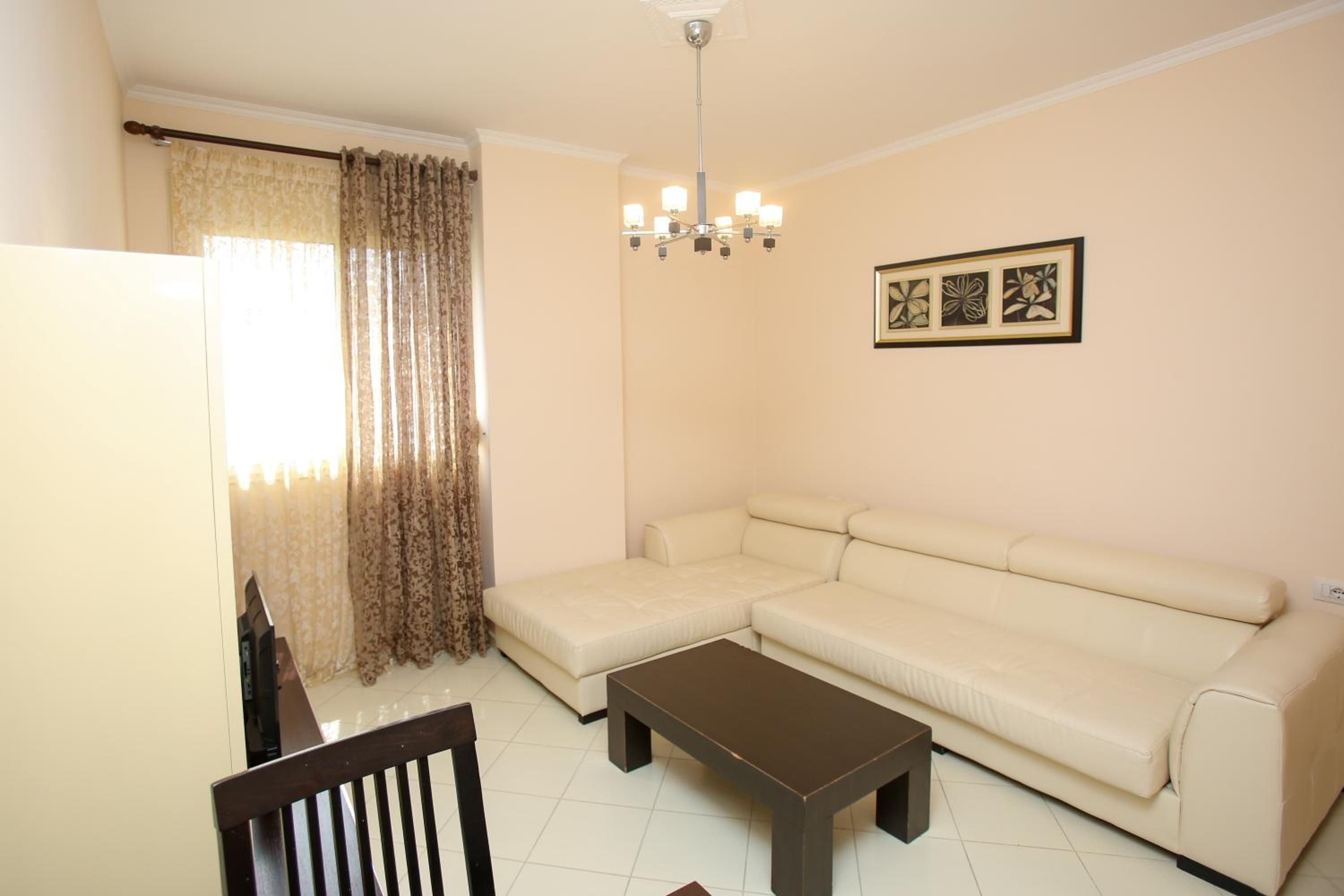 FM Apartments 2
