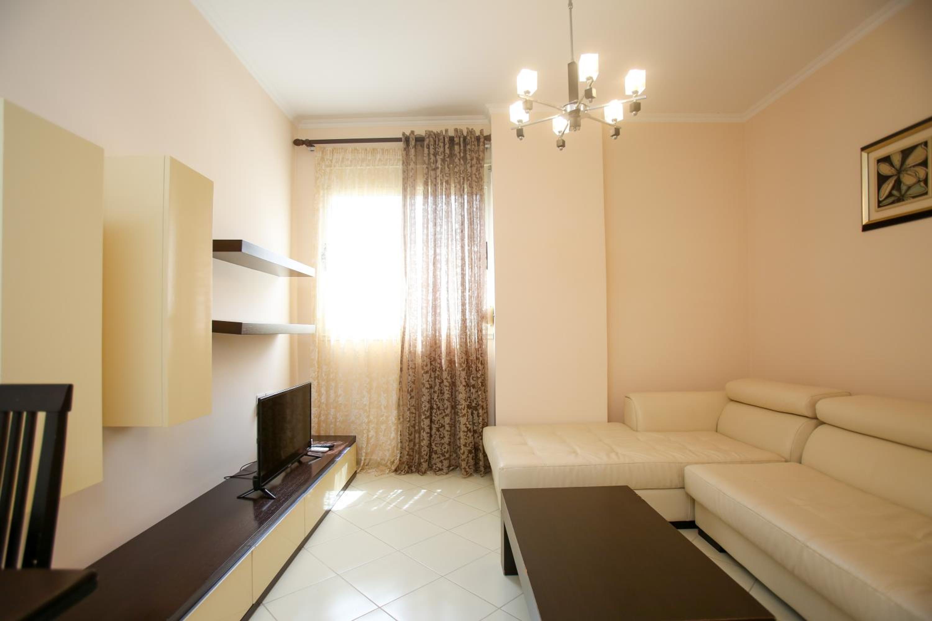 FM Apartments 2