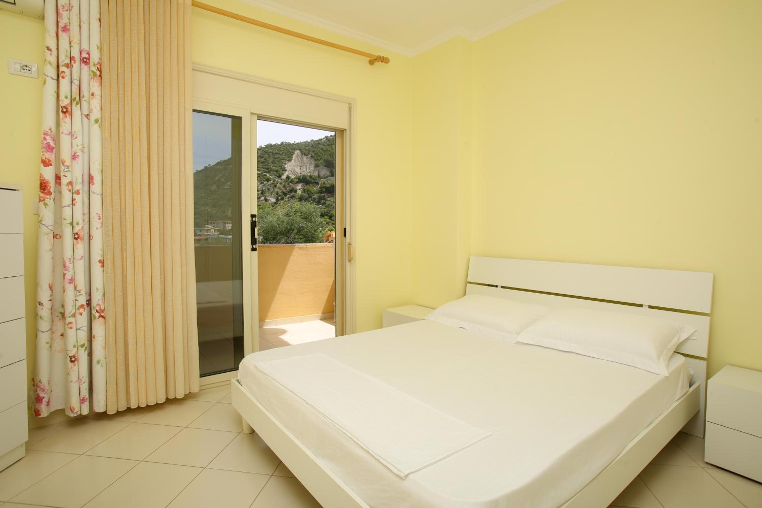 FM Apartments 2