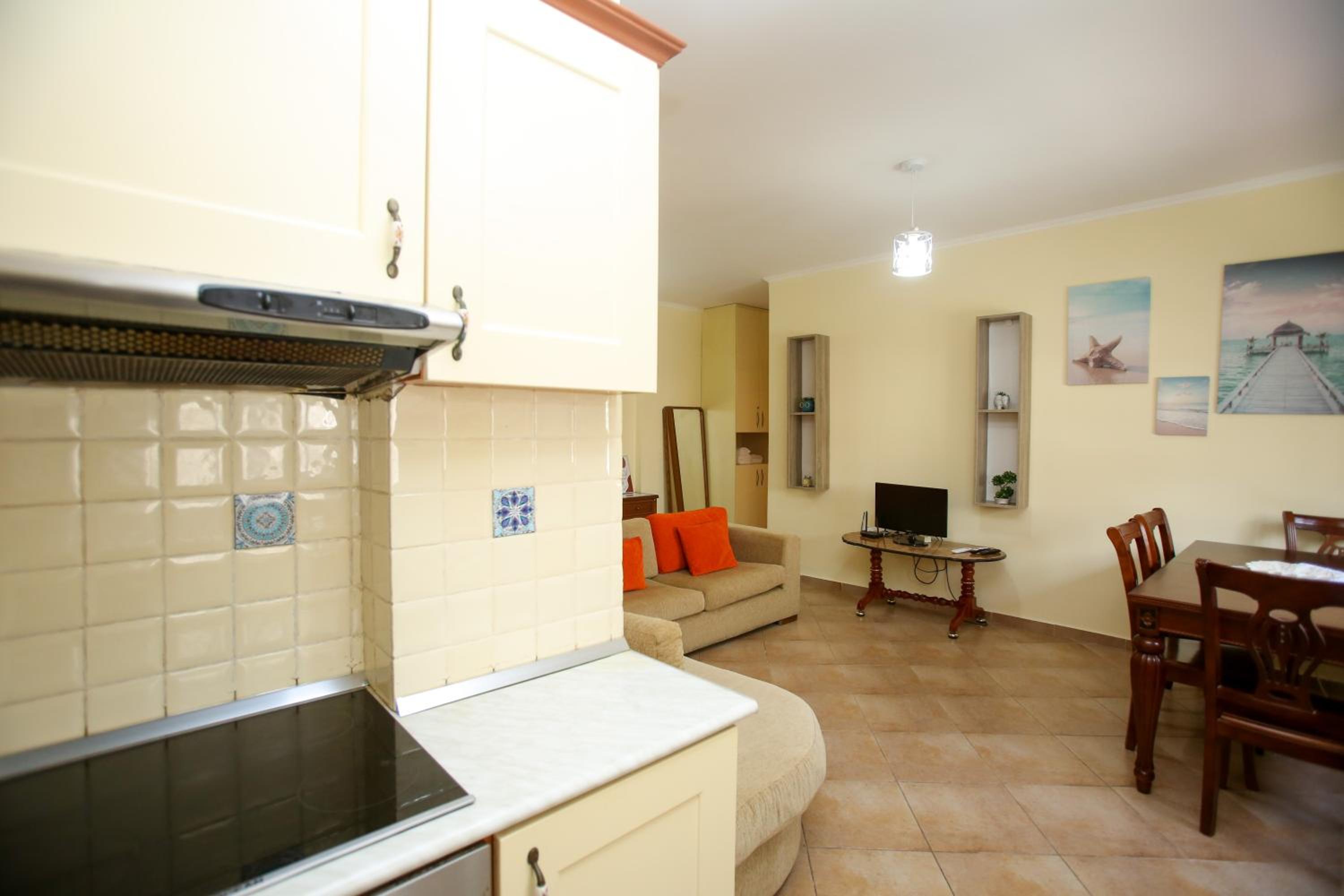 FM Apartments 3