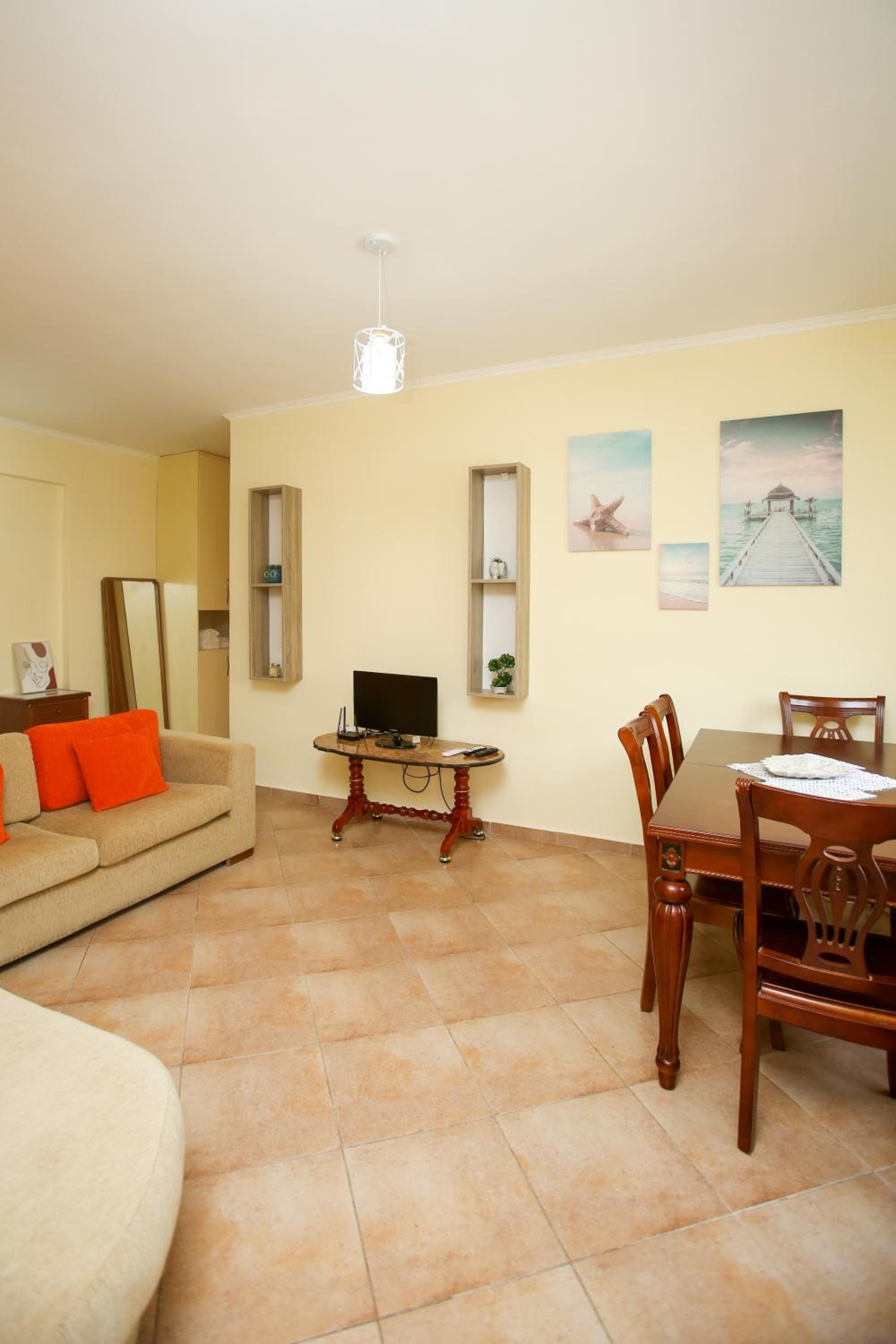 FM Apartments 3