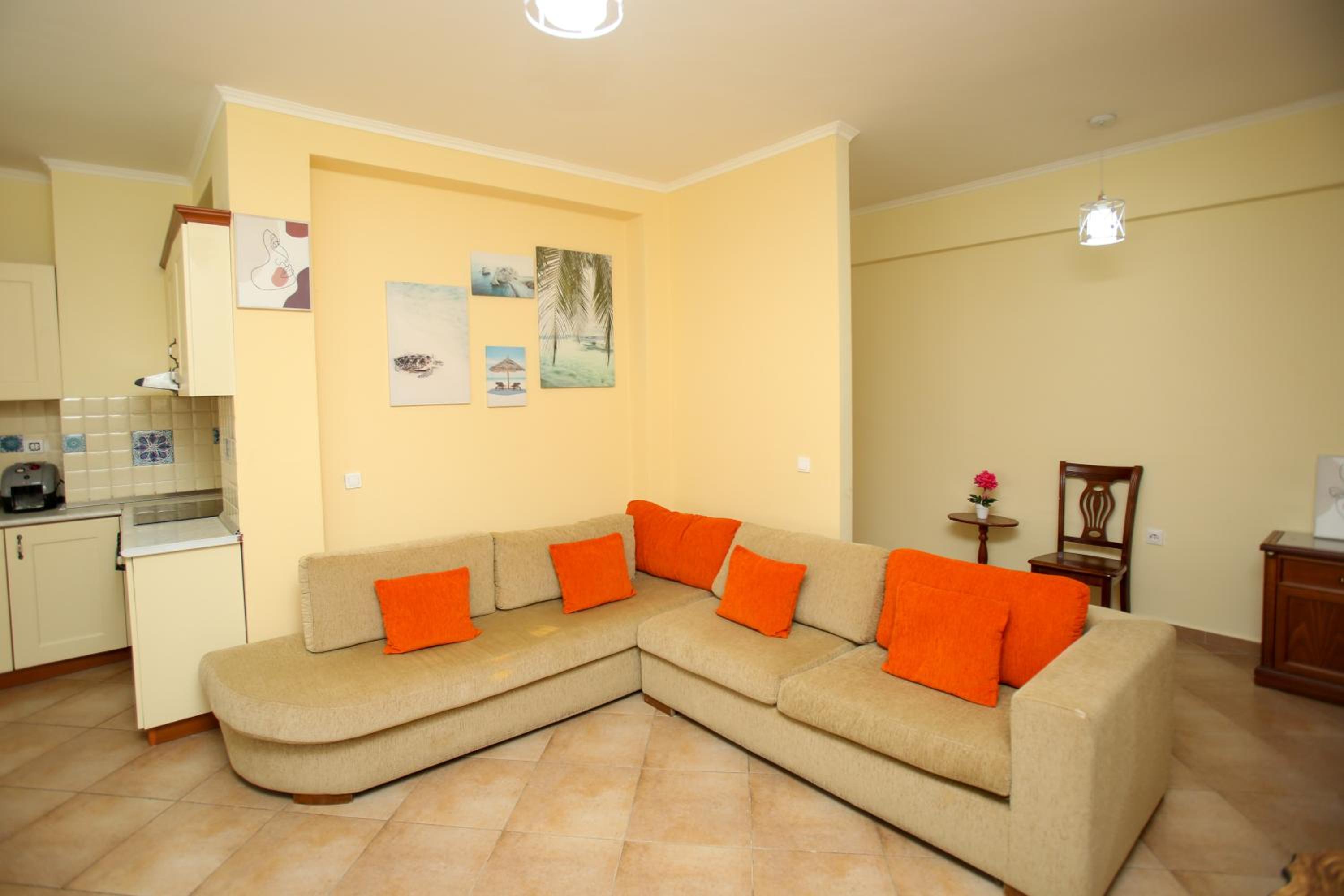 FM Apartments 3