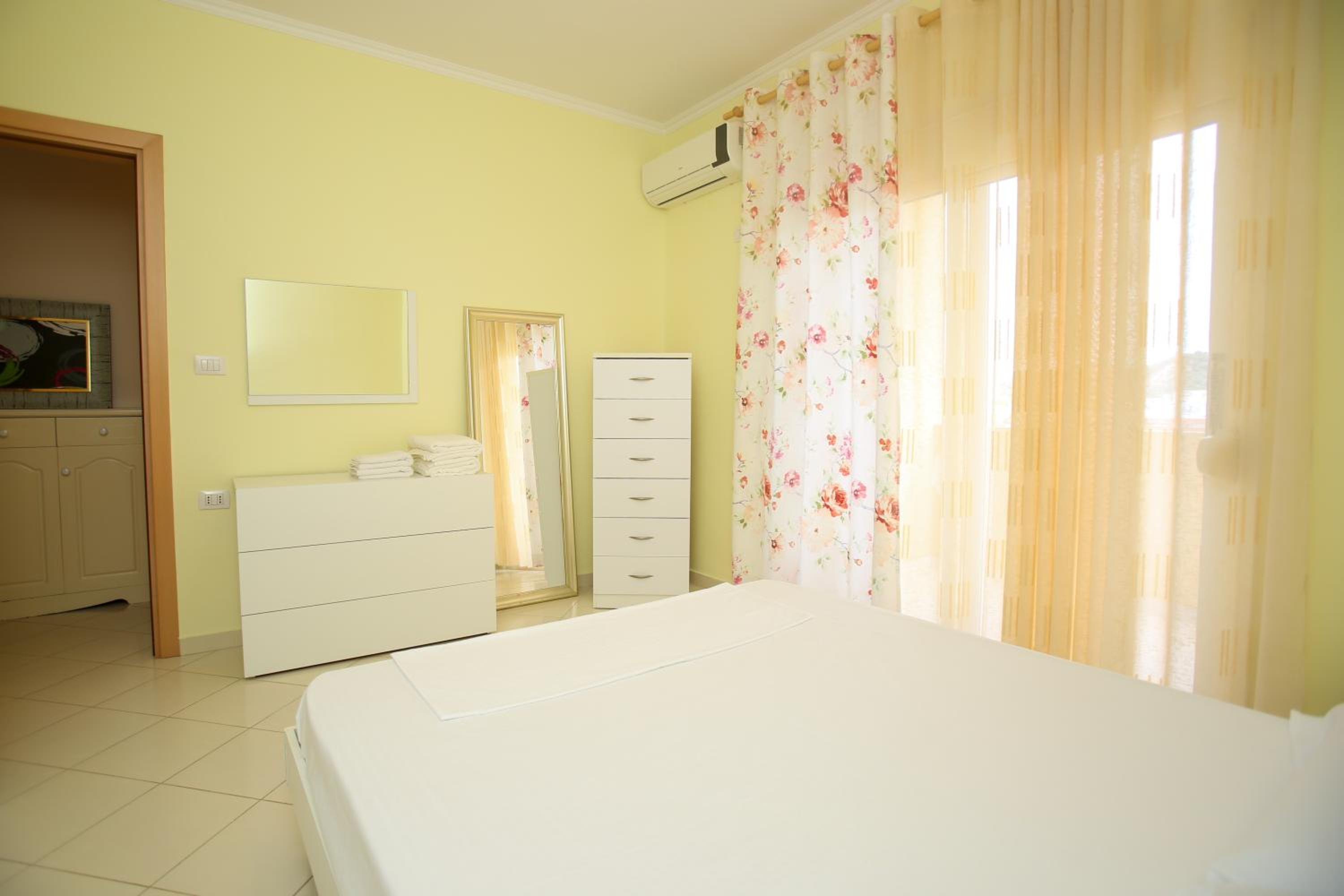 FM Apartments 2