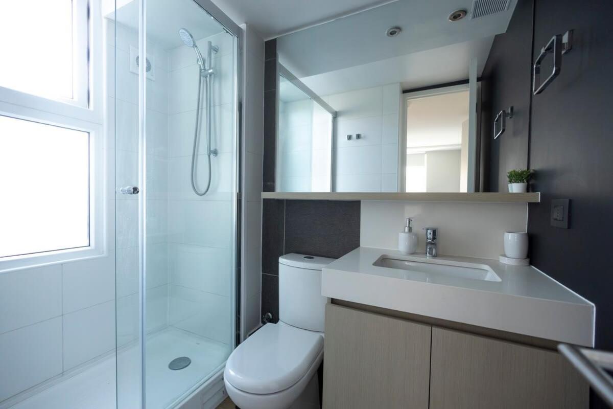 2B2B steps away from Costanera Center