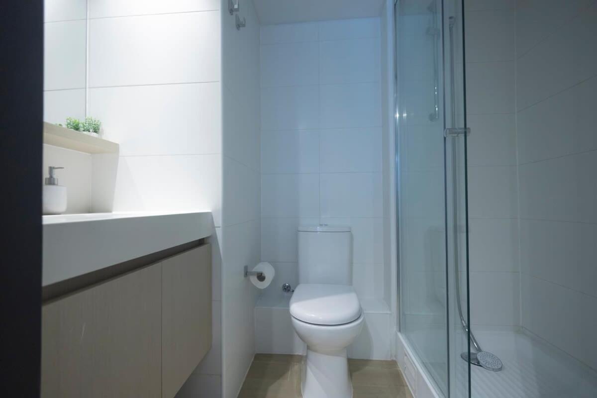 2B2B steps away from Costanera Center