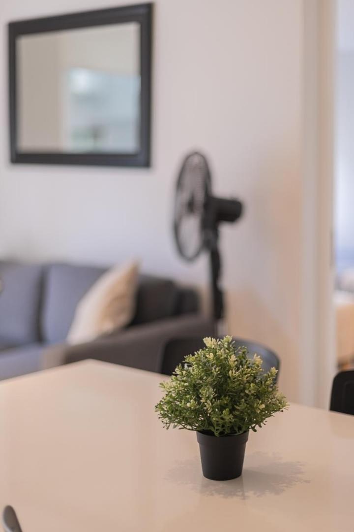 2B2B steps away from Costanera Center