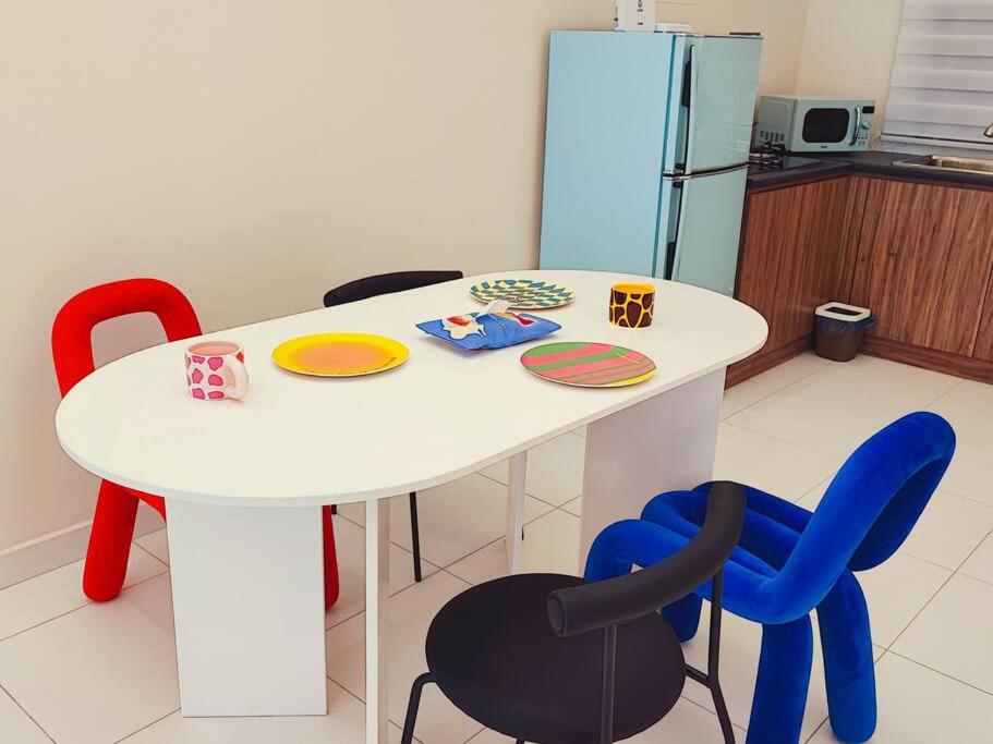 Dopamine Stay Colorful Retreat for 1-6 pax