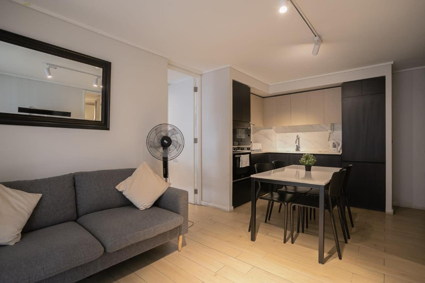 2B2B steps away from Costanera Center