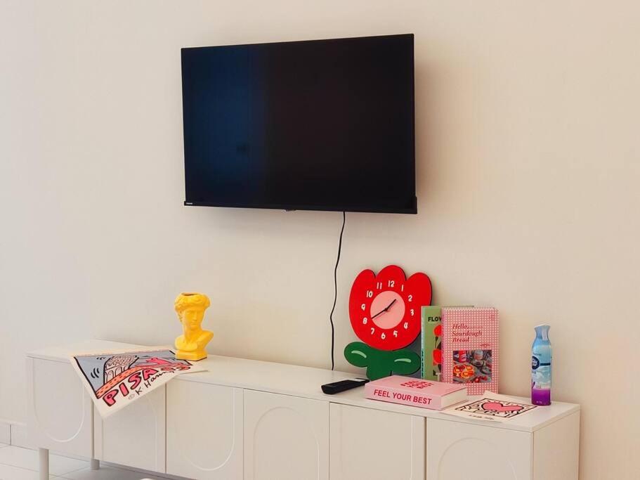Dopamine Stay Colorful Retreat for 1-6 pax