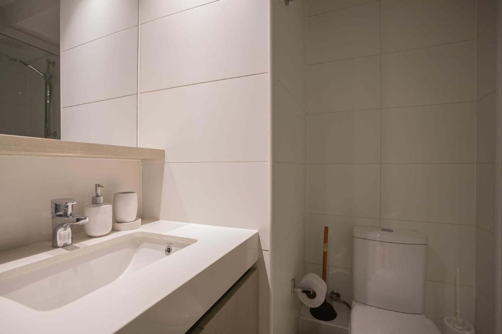 2B2B steps away from Costanera Center