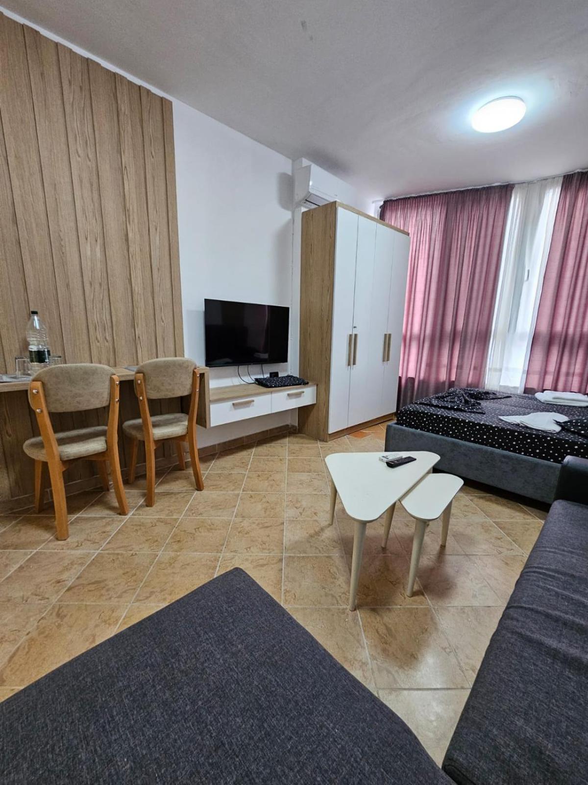 Orkidea Apartments