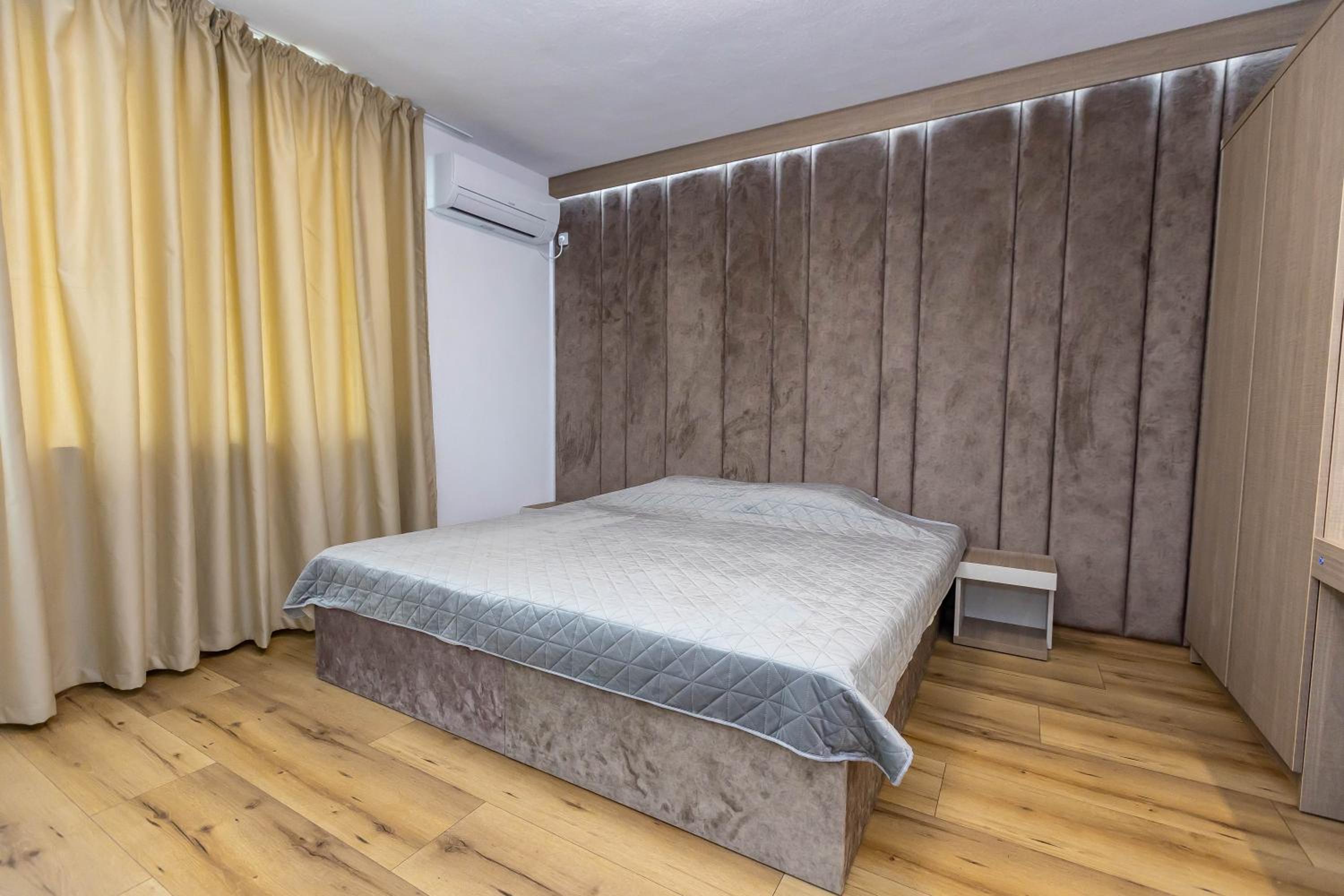 Family Hotel Ambrozia