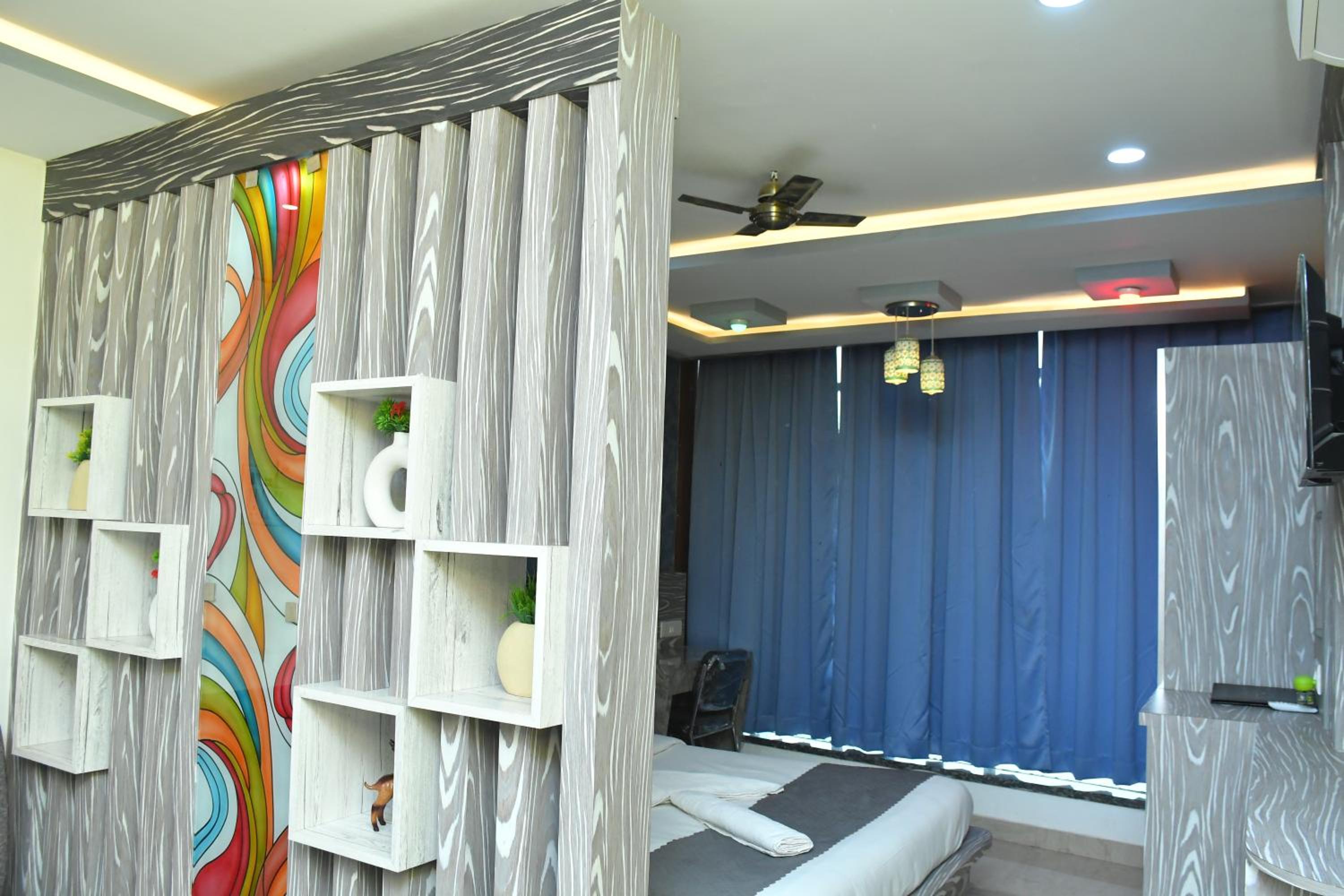 Photo 10