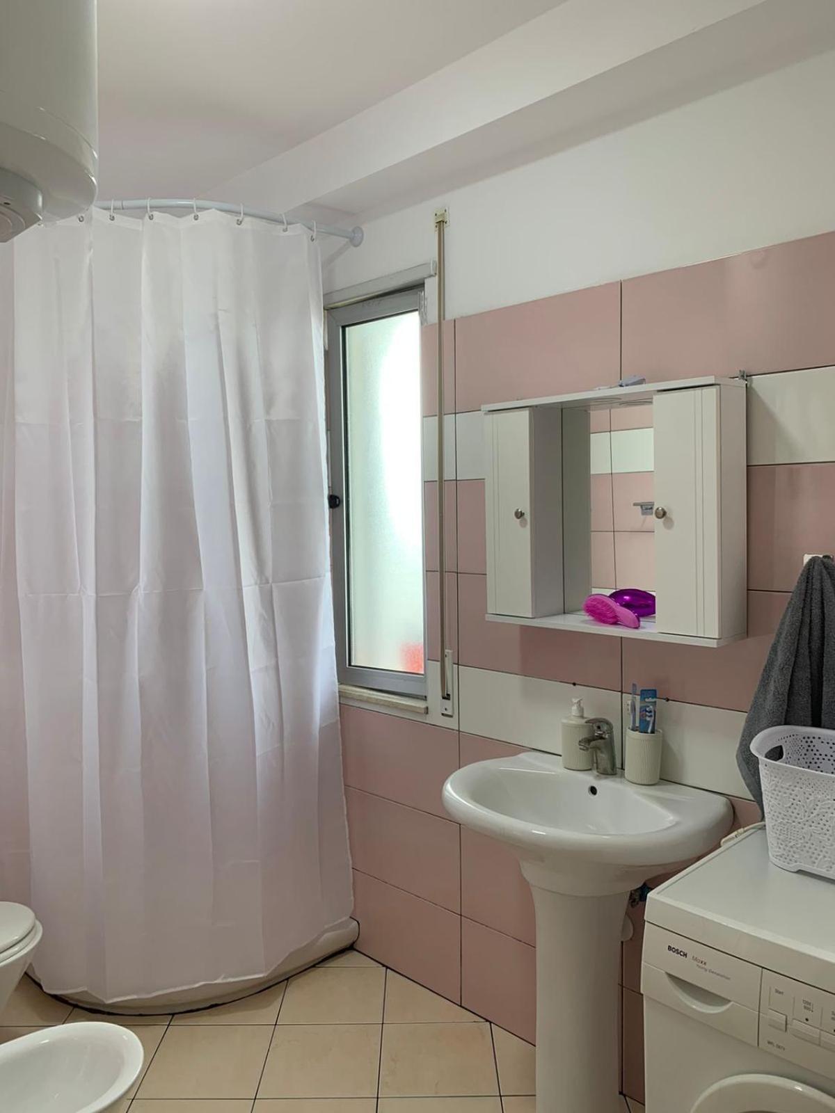 Ridi's Comfort Apartment 2