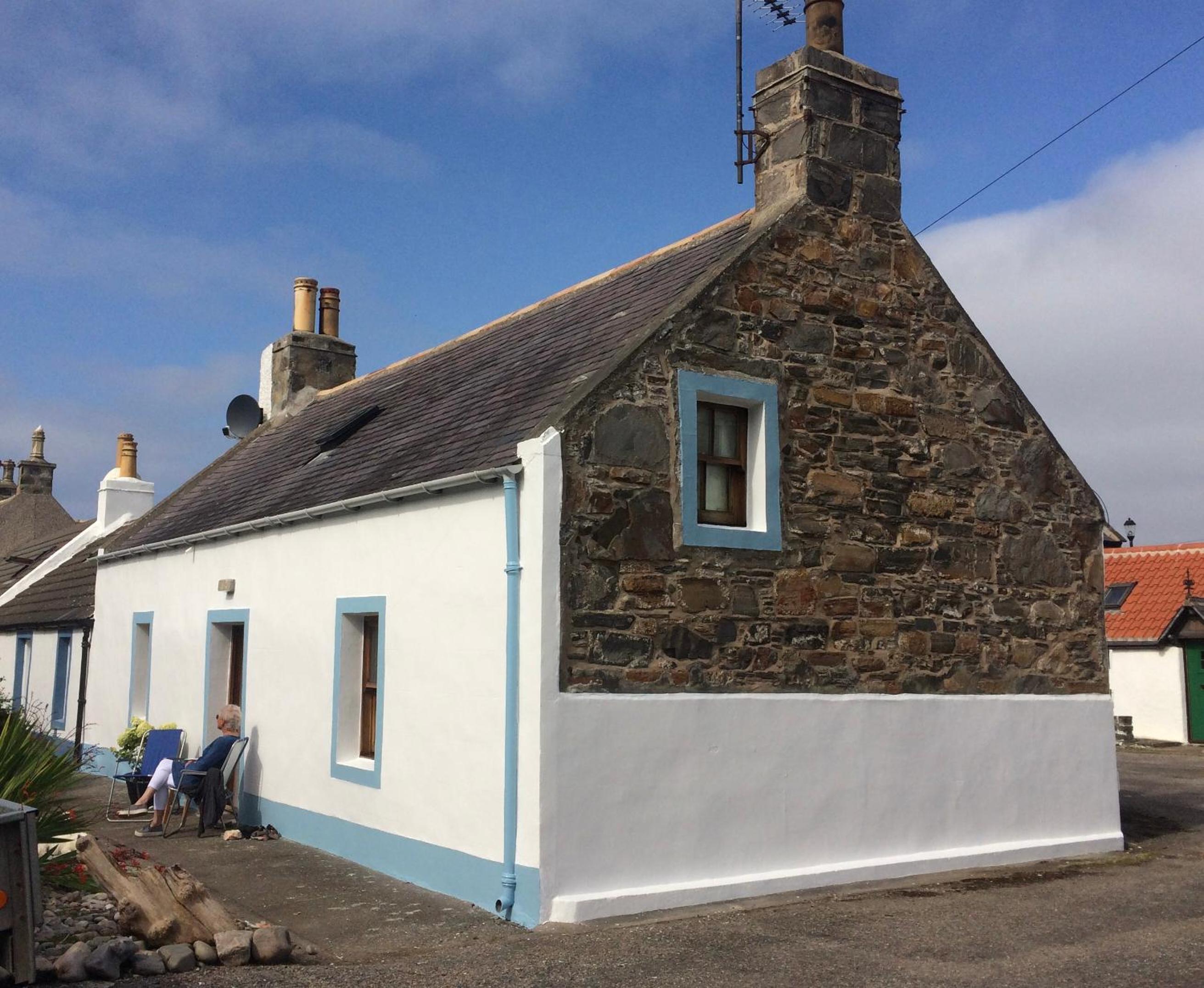 A cosy seaside cottage