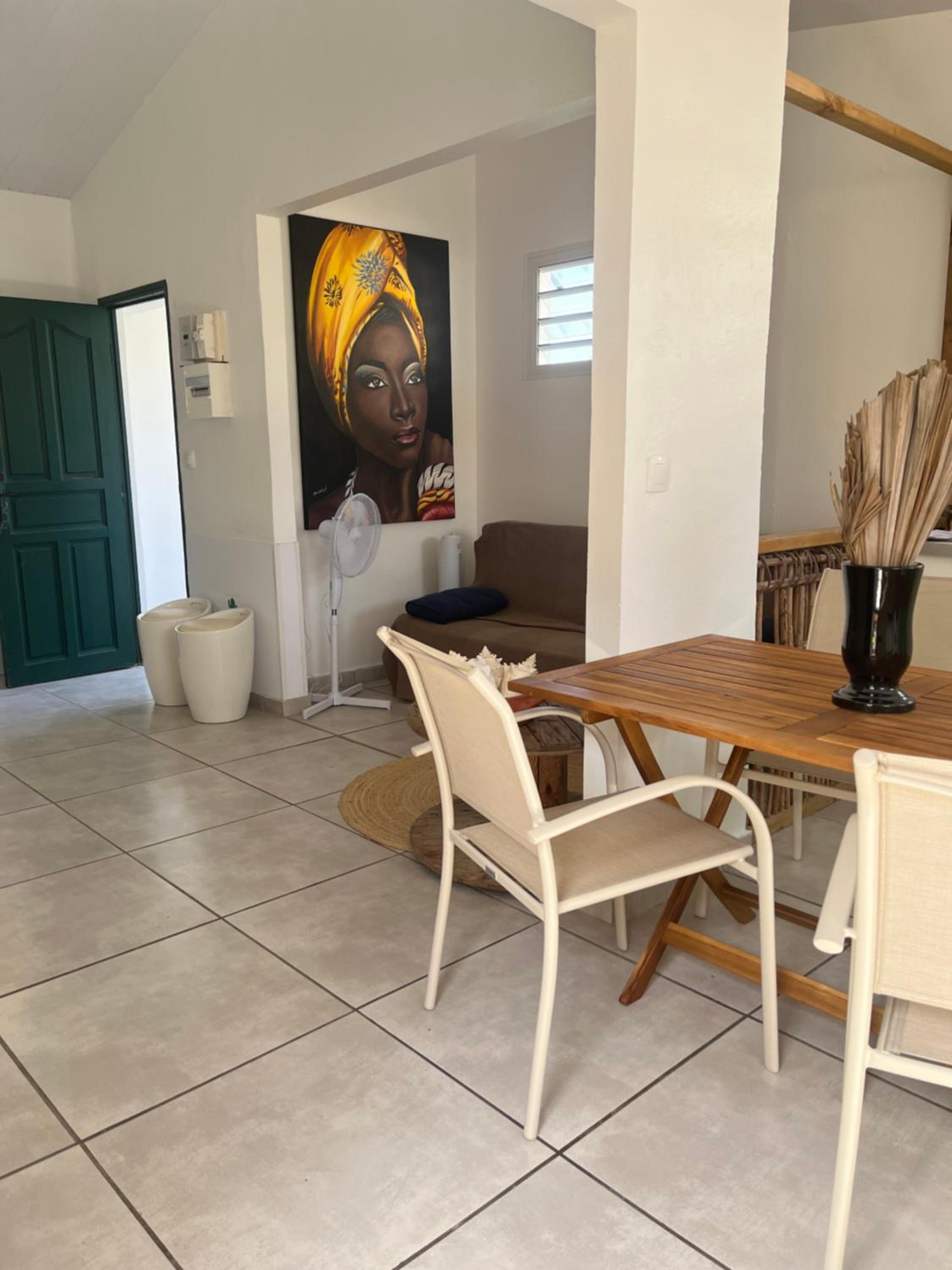La maison de Vénus - Petite maison créole à 3 min du front de mer - proche de la plage de la Pointe Faula - kitesurf et activités nautiques view 3