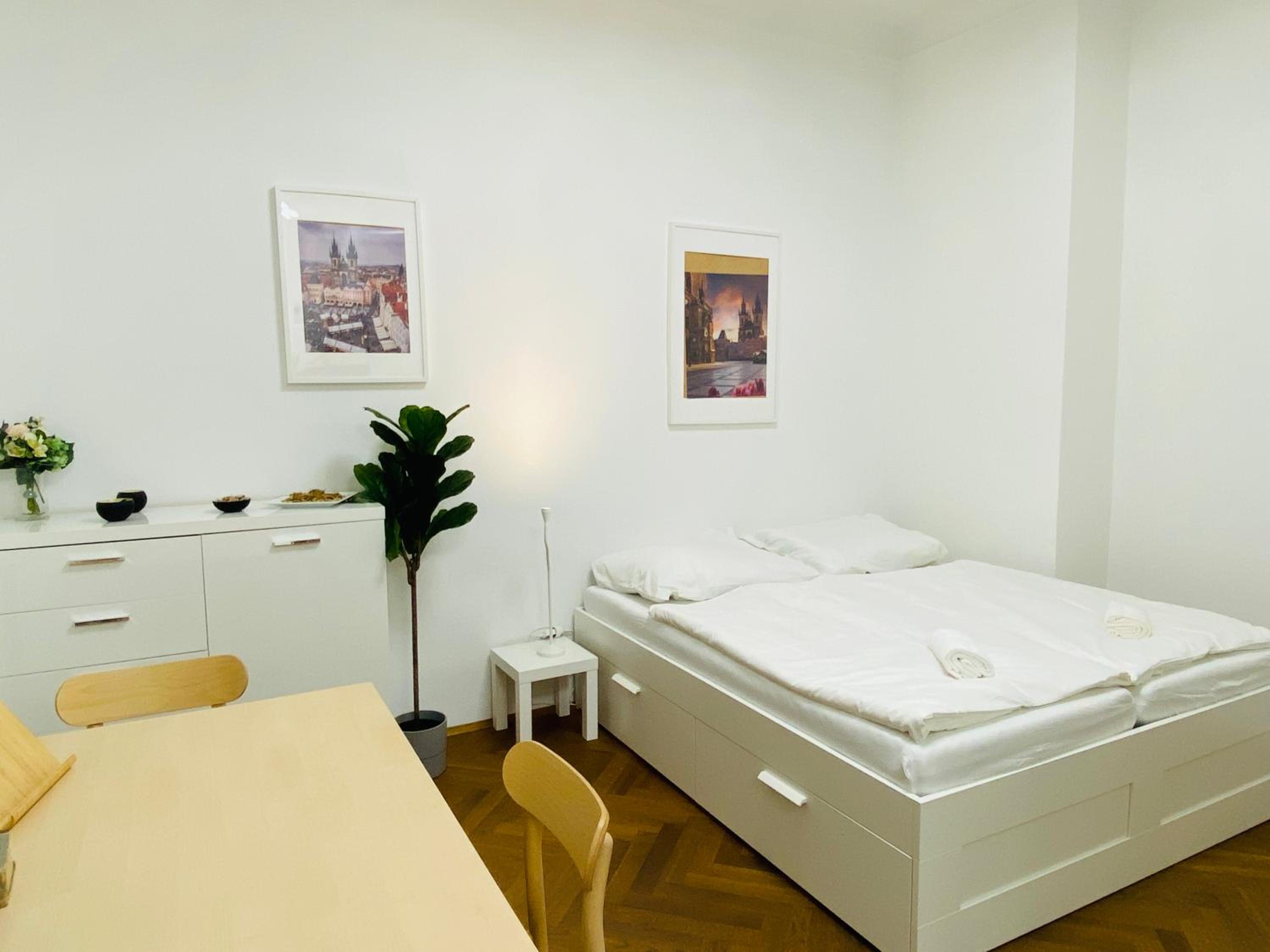 Maiselova Old Town Apartment